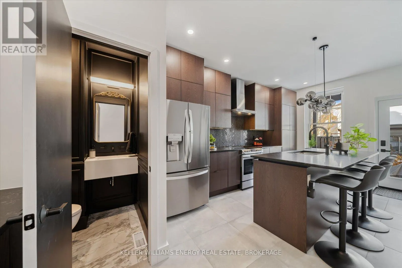 272 RIDOUT STREET