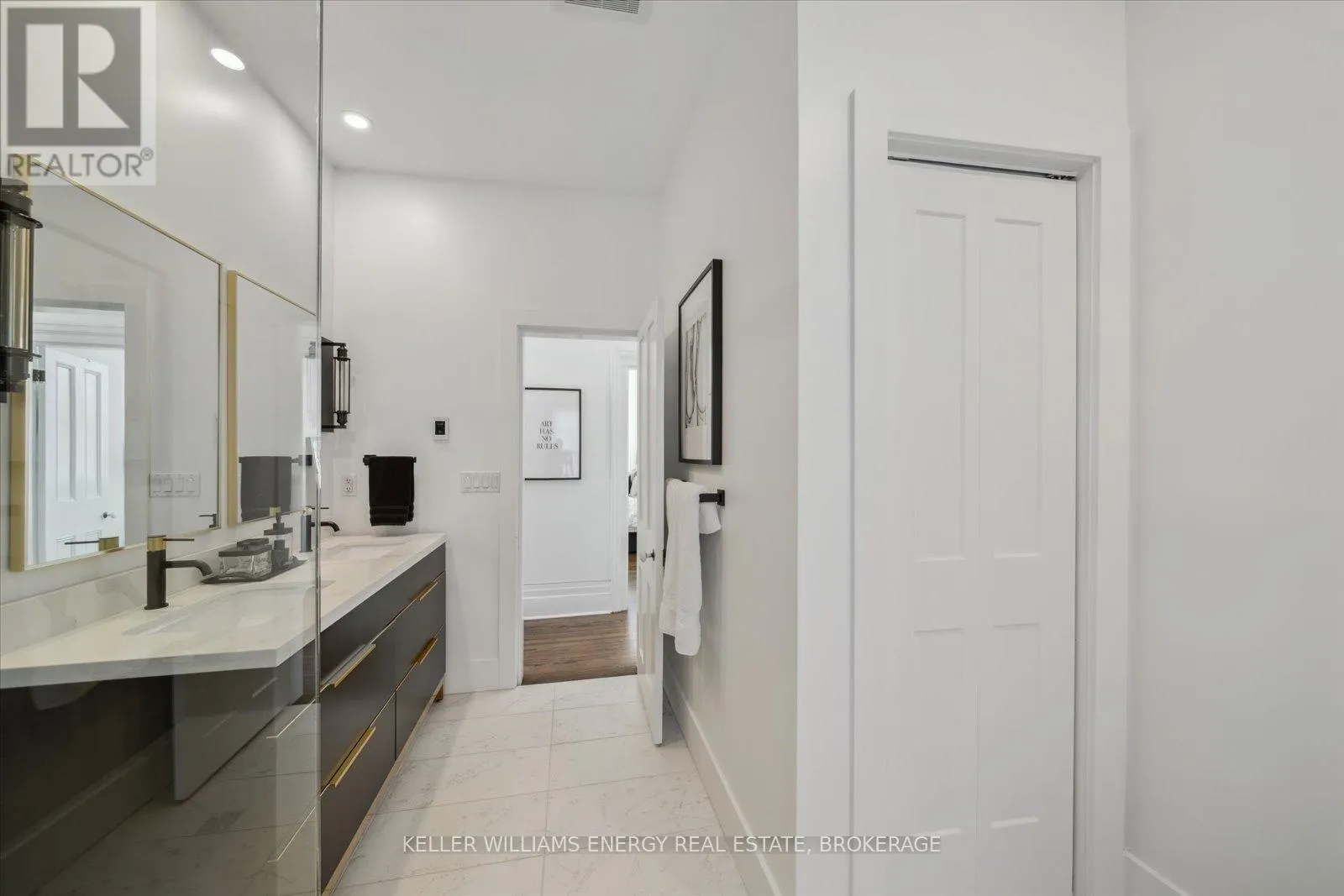 272 RIDOUT STREET