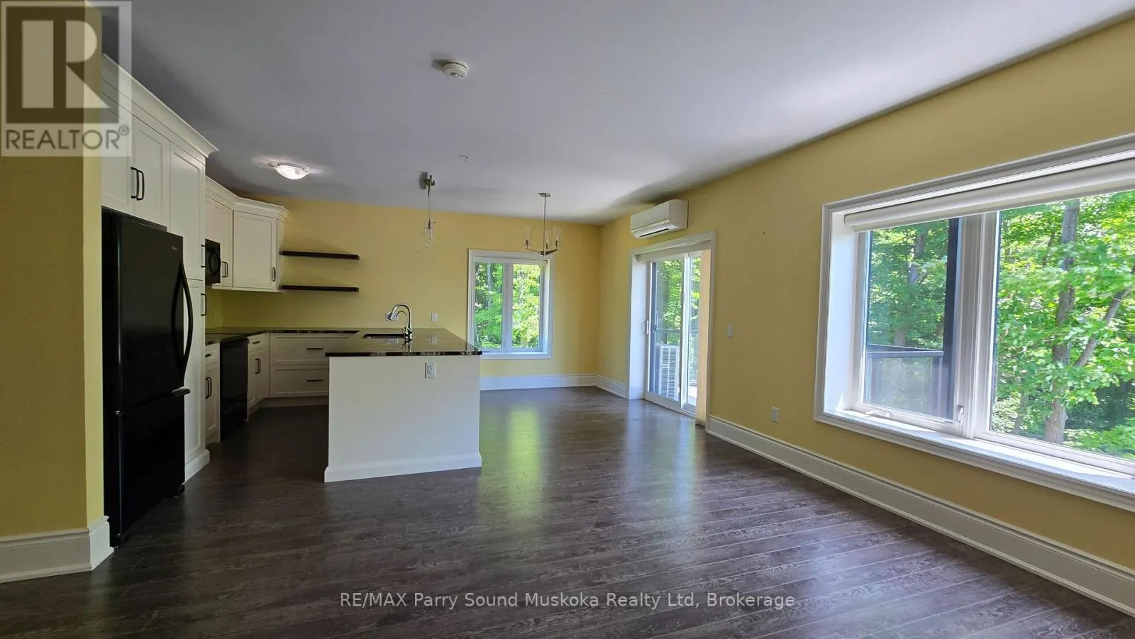 303 - 11B SALT DOCK ROAD, #303