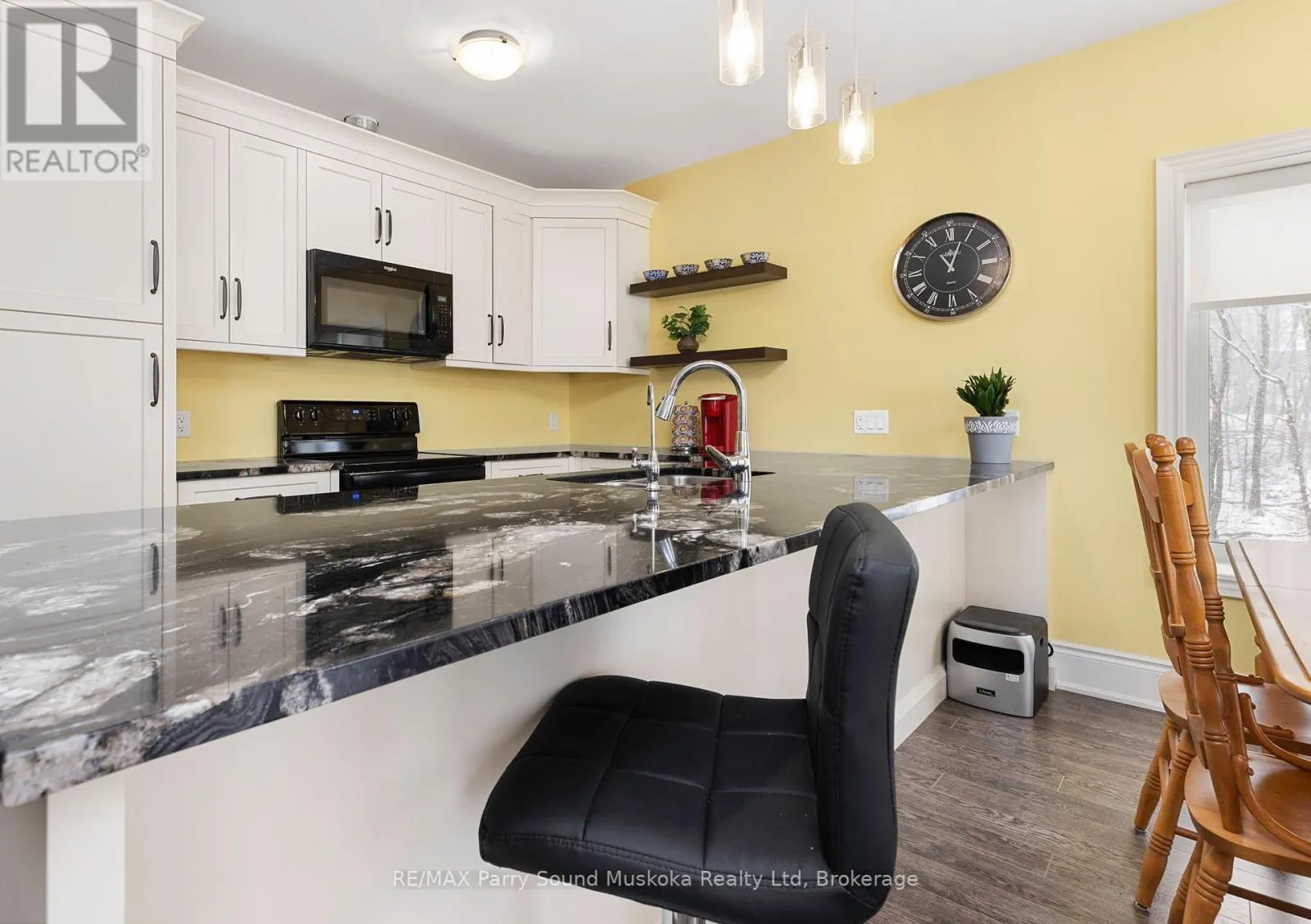 303 - 11B SALT DOCK ROAD, #303