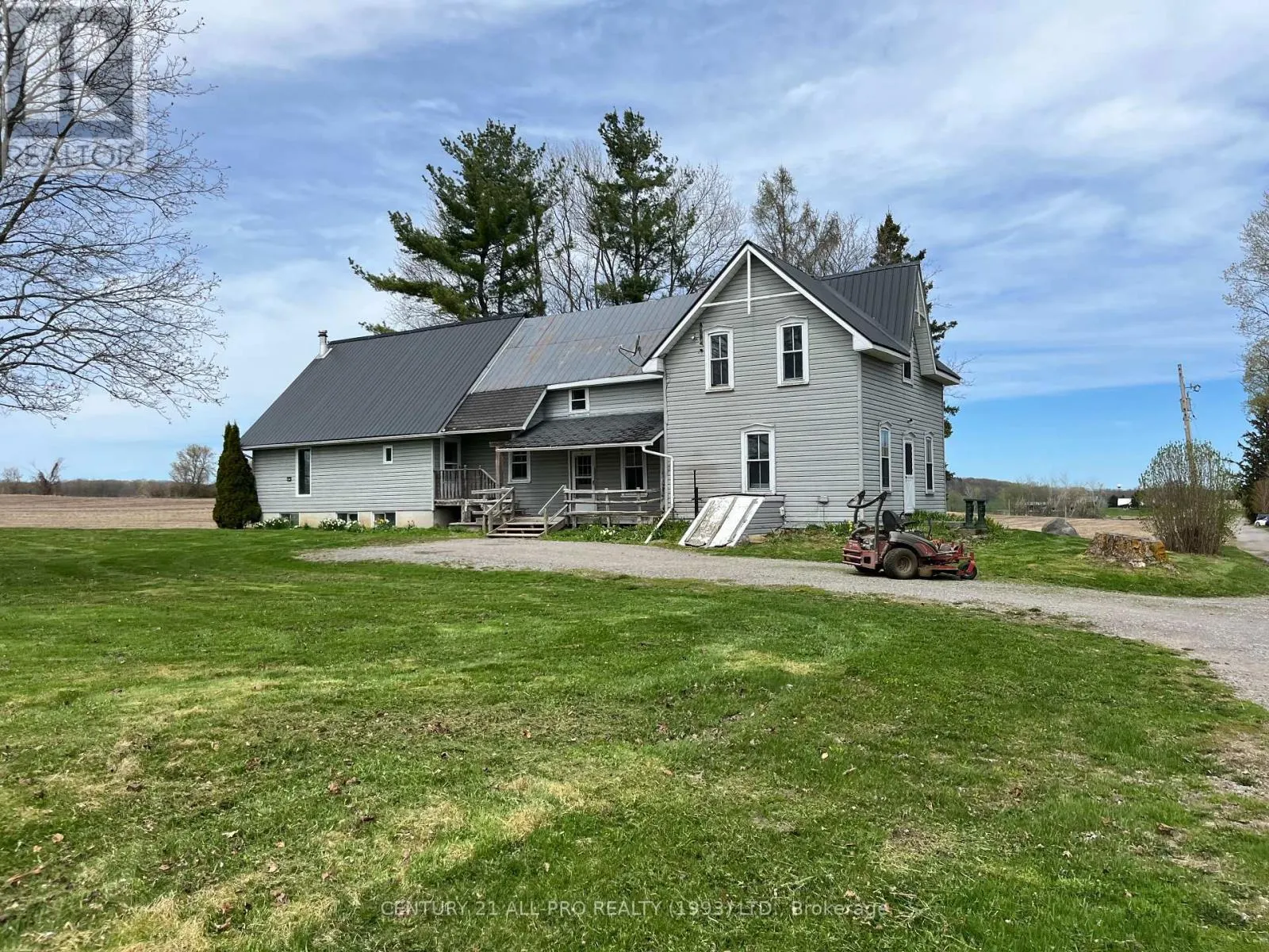 426 GOODFELLOW ROAD