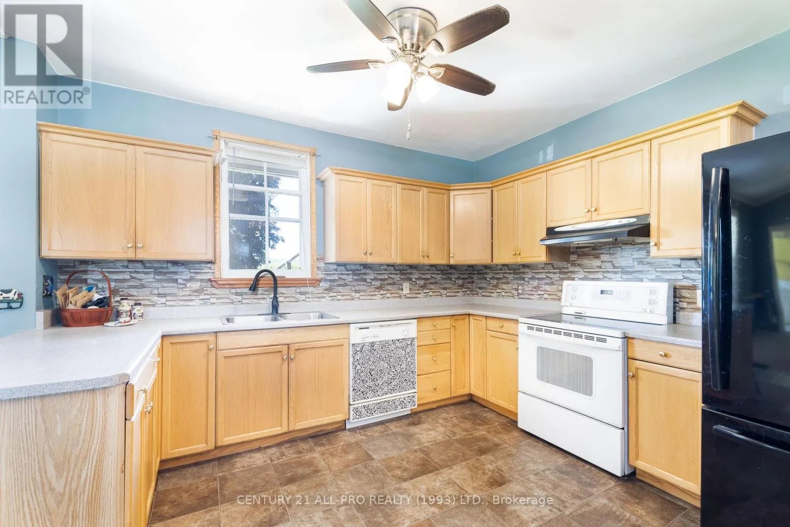 426 GOODFELLOW ROAD