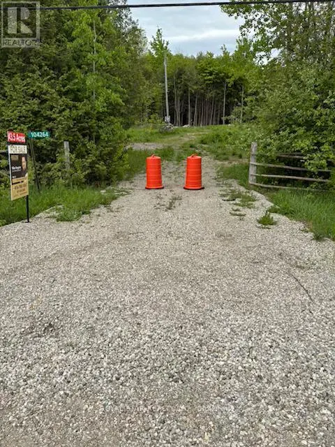104264 GREY ROAD 18