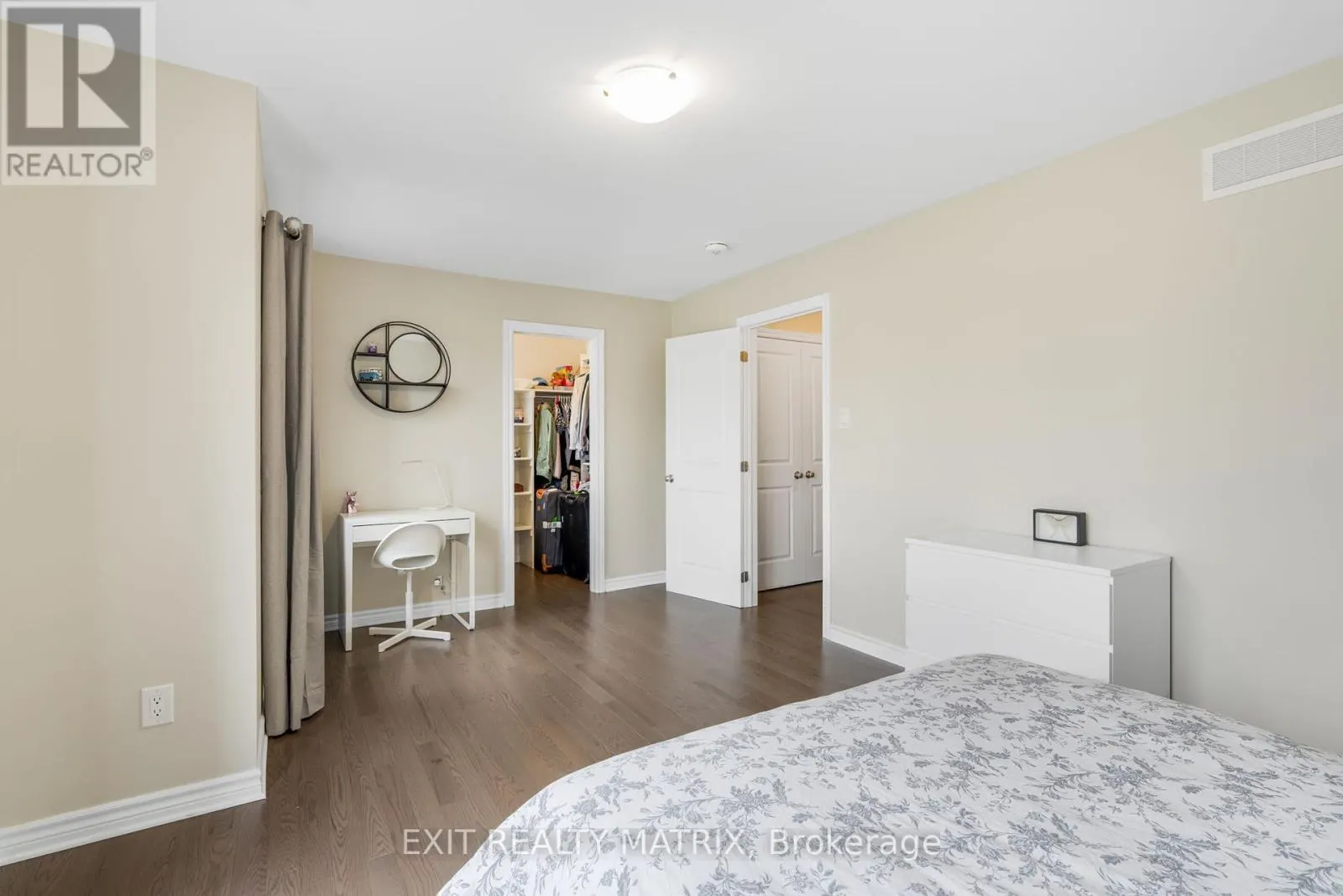 700 NAMUR STREET