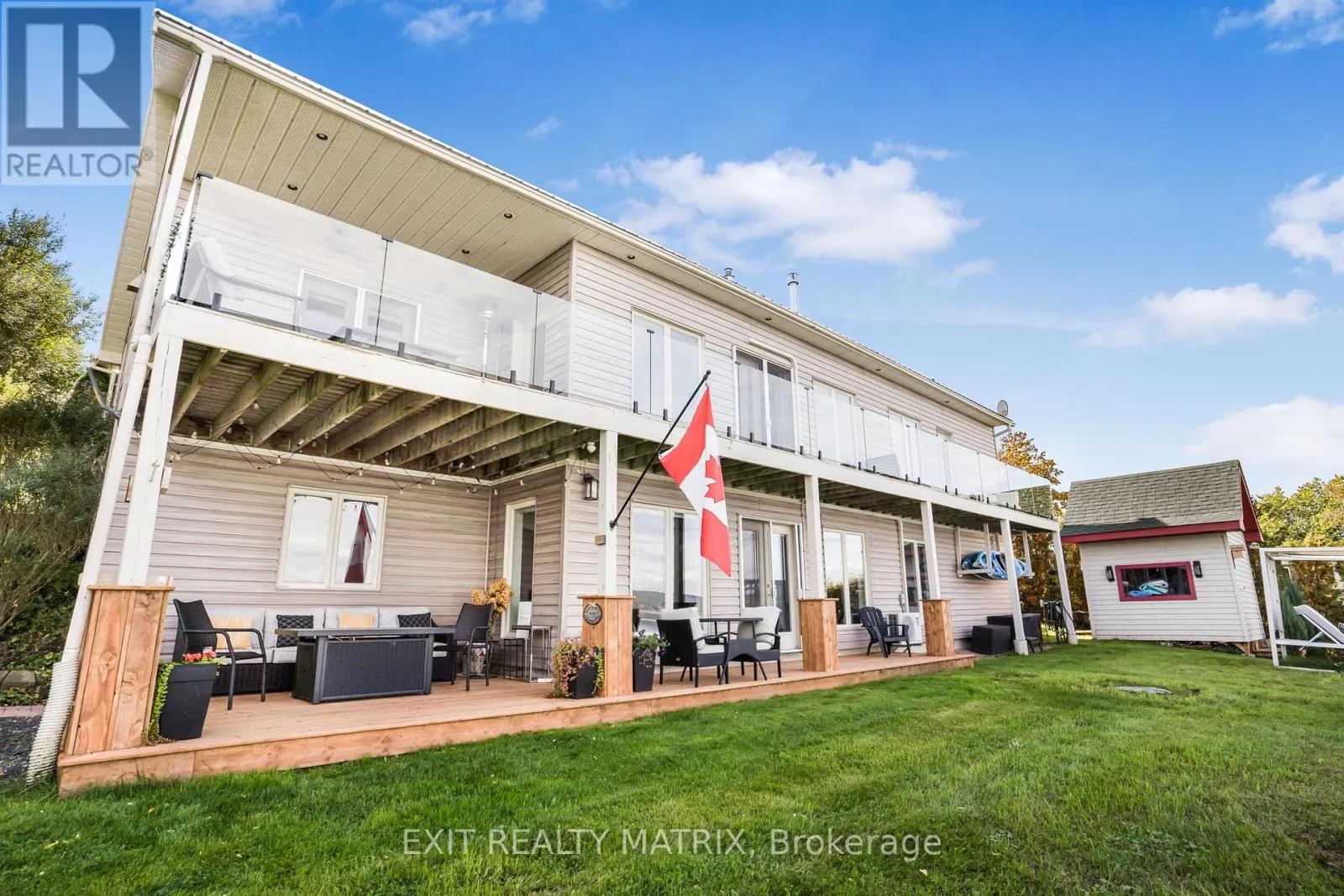 1624 BAY ROAD