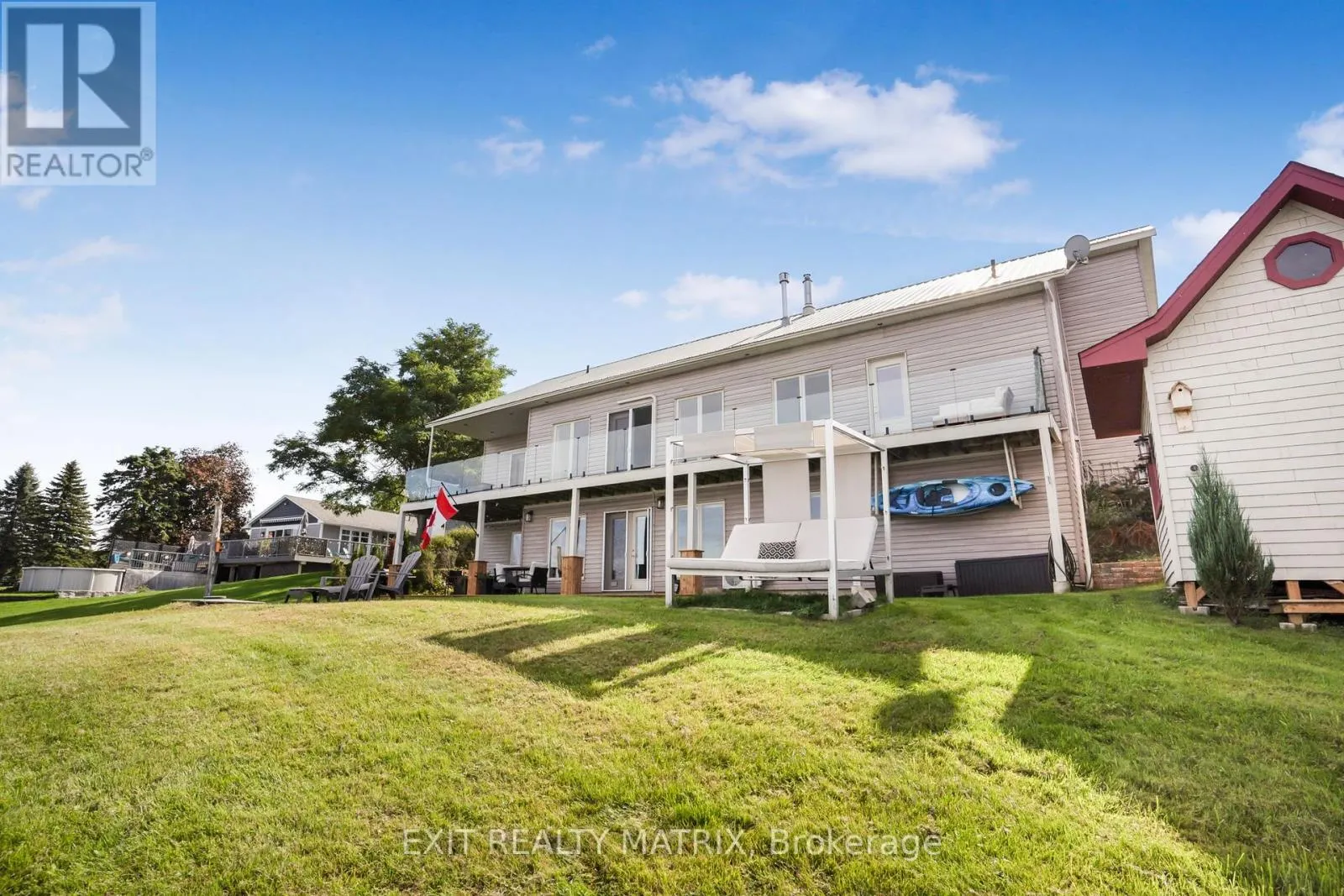 1624 BAY ROAD