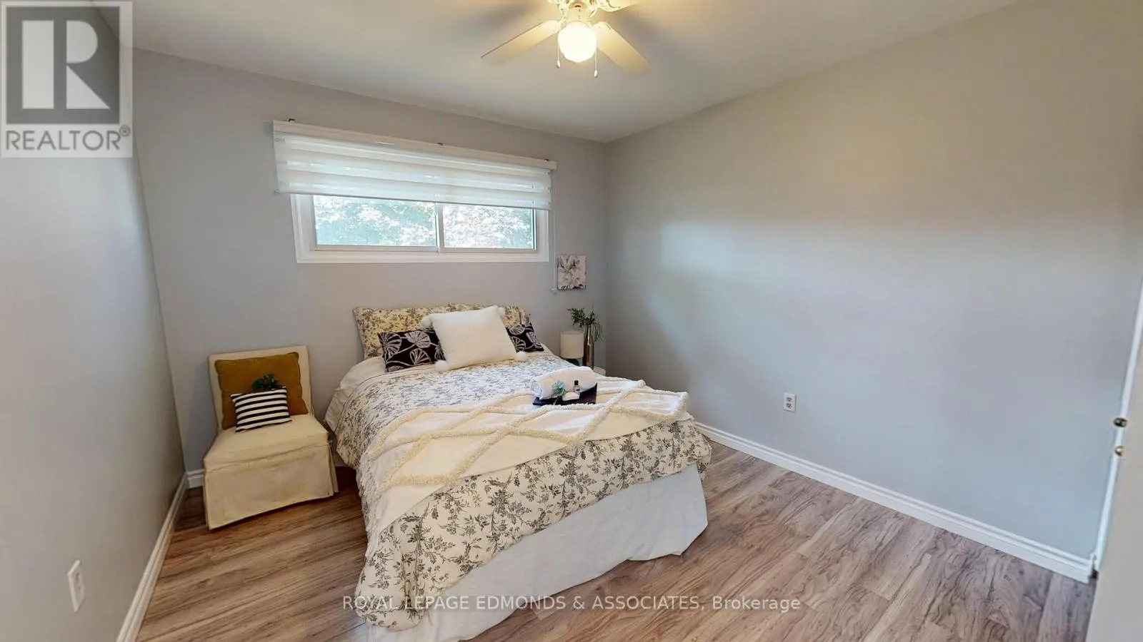 3283 PETAWAWA BOULEVARD