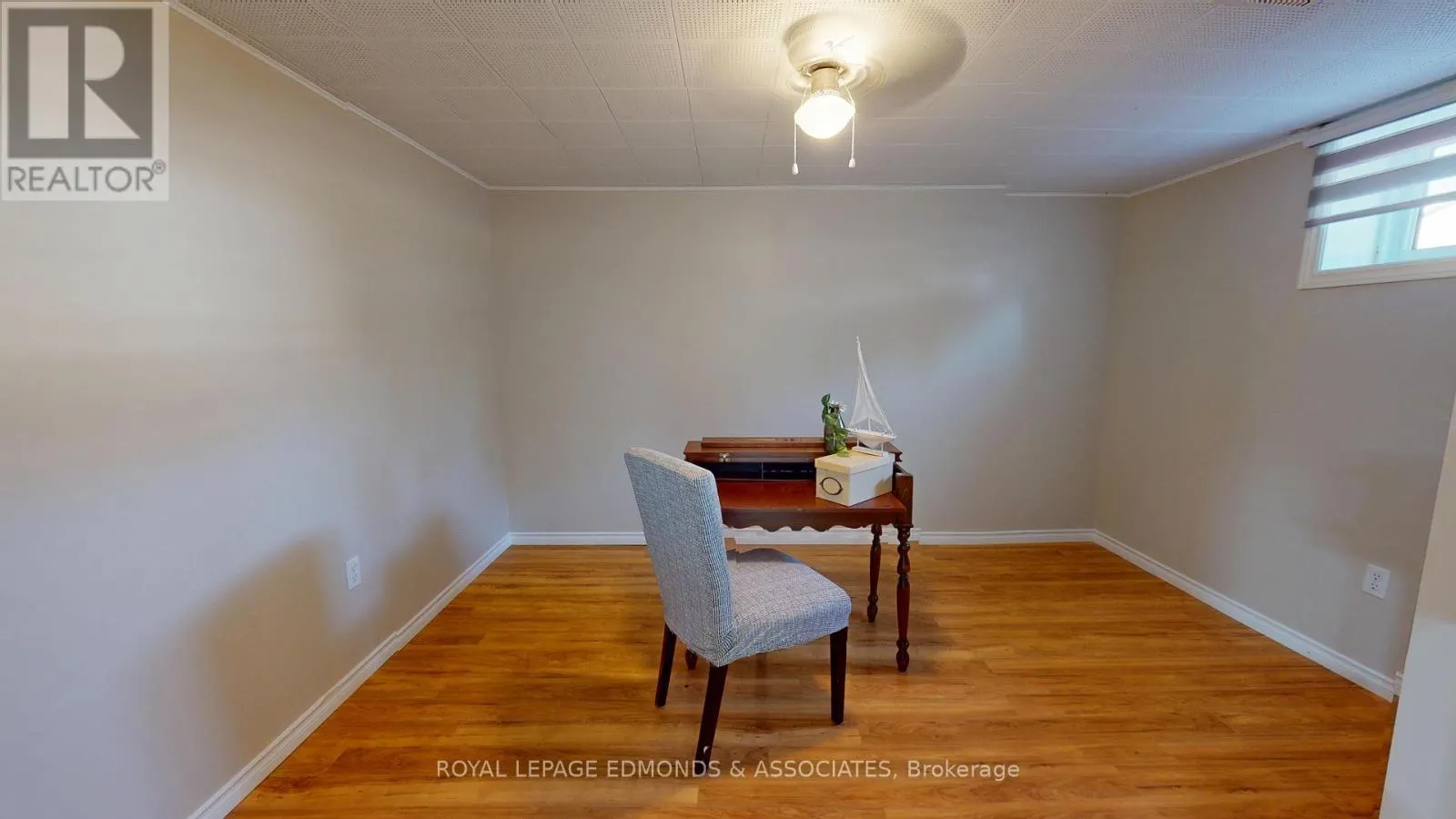 3283 PETAWAWA BOULEVARD