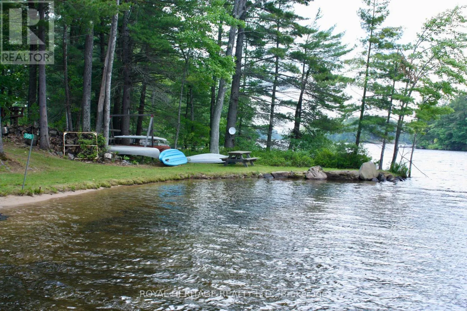 385 ISLAND 38