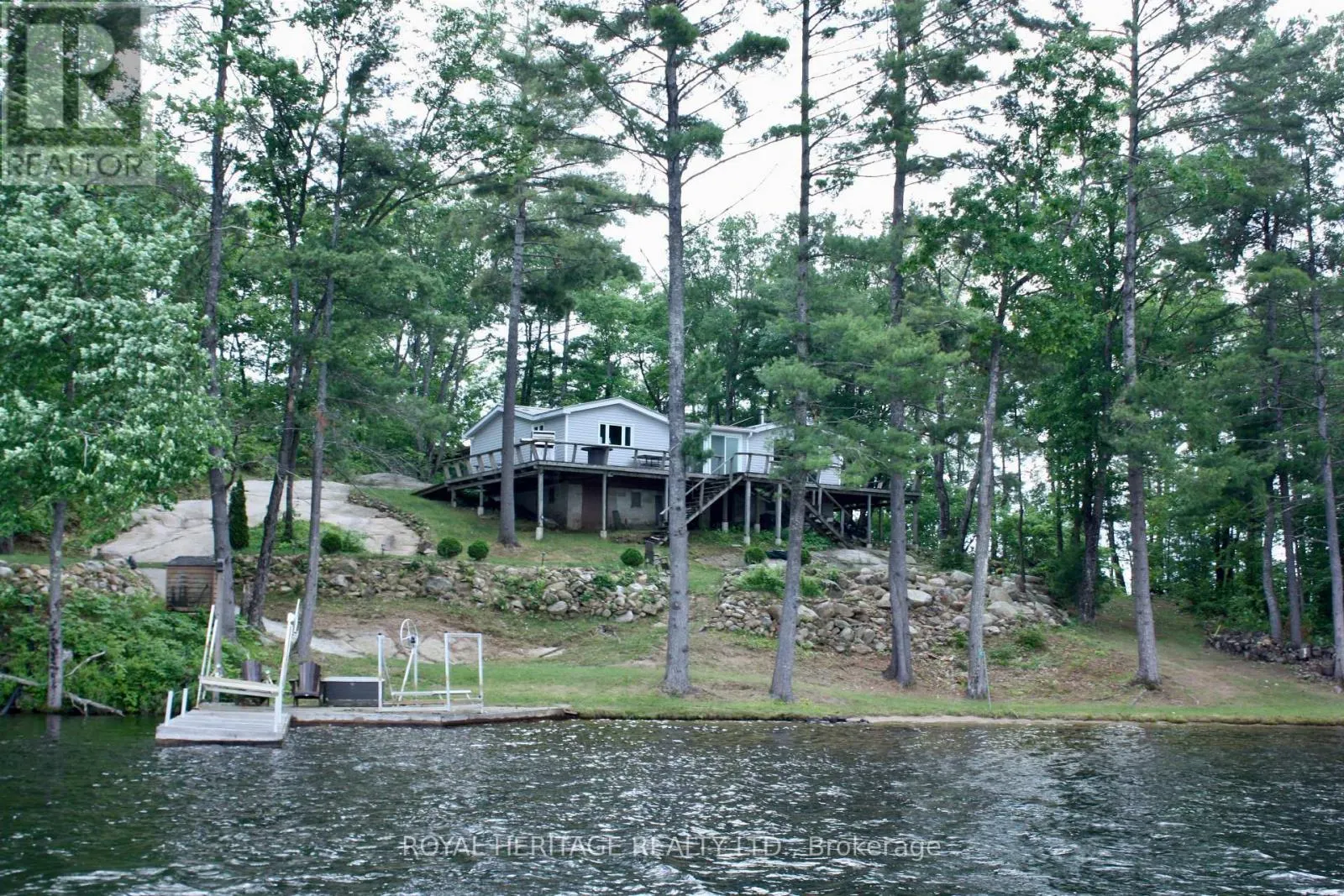 385 ISLAND 38