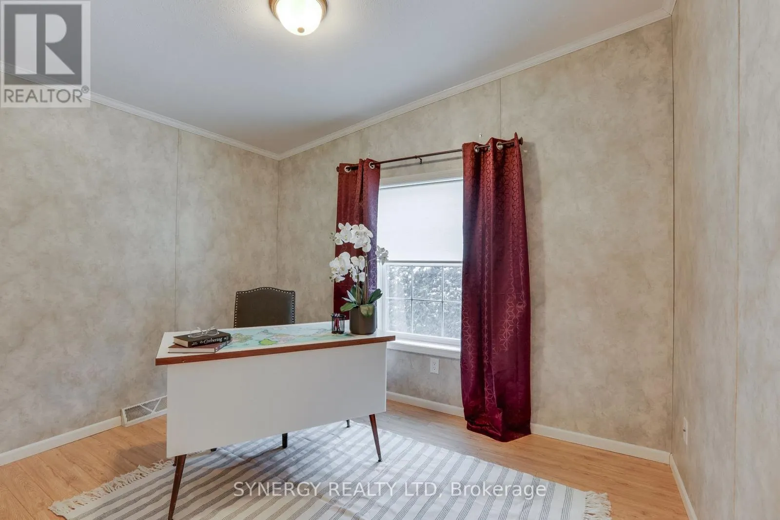 461 RICHARD CRESCENT
