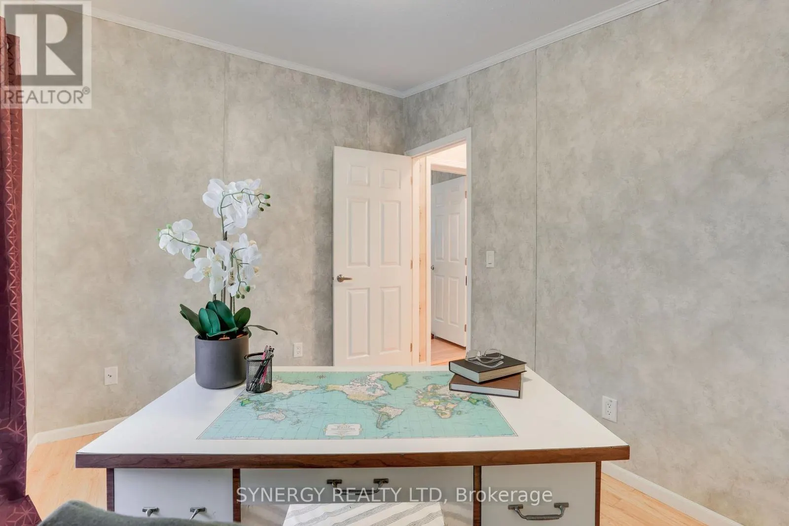 461 RICHARD CRESCENT