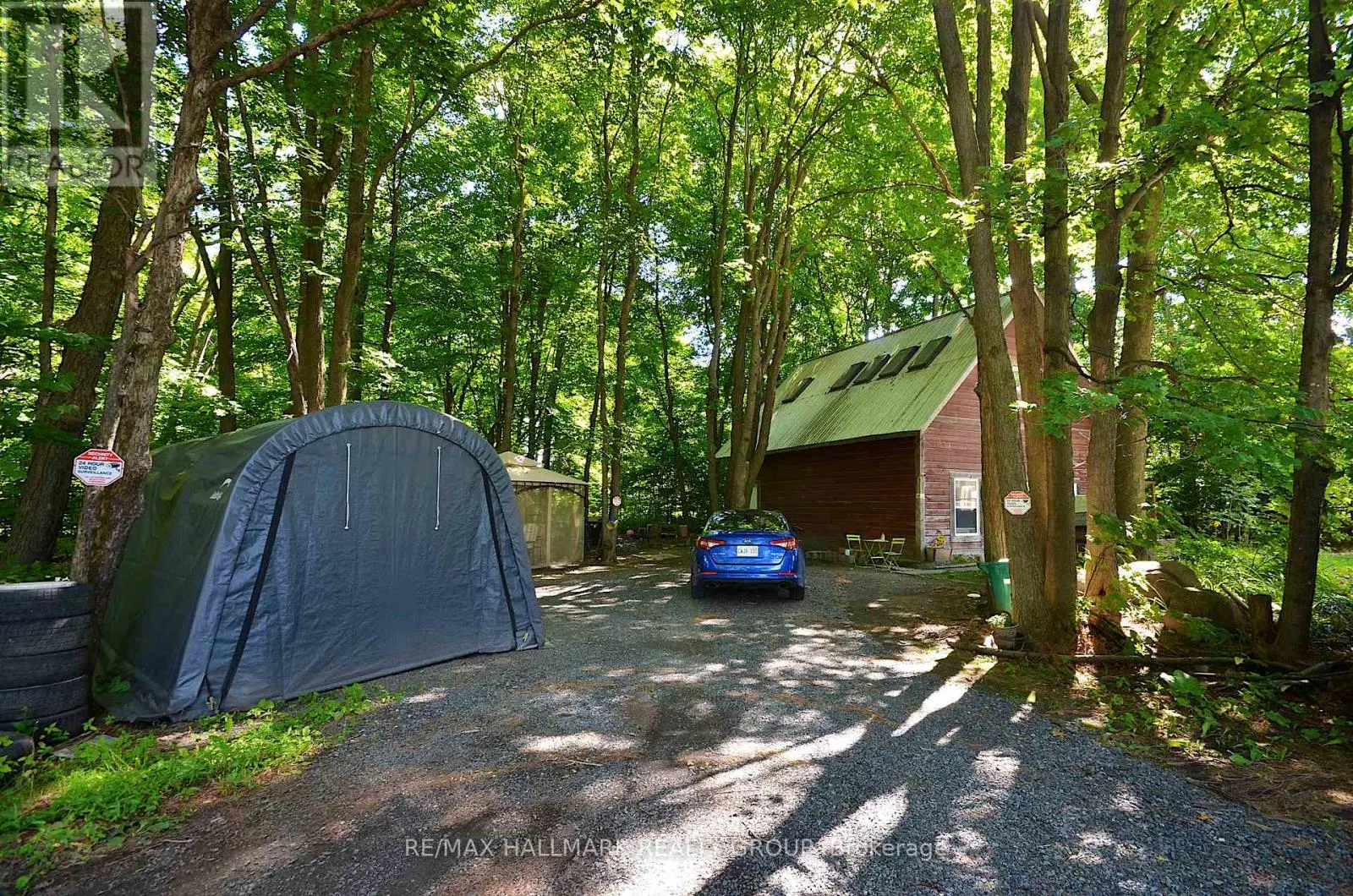 1675 DUNNING ROAD