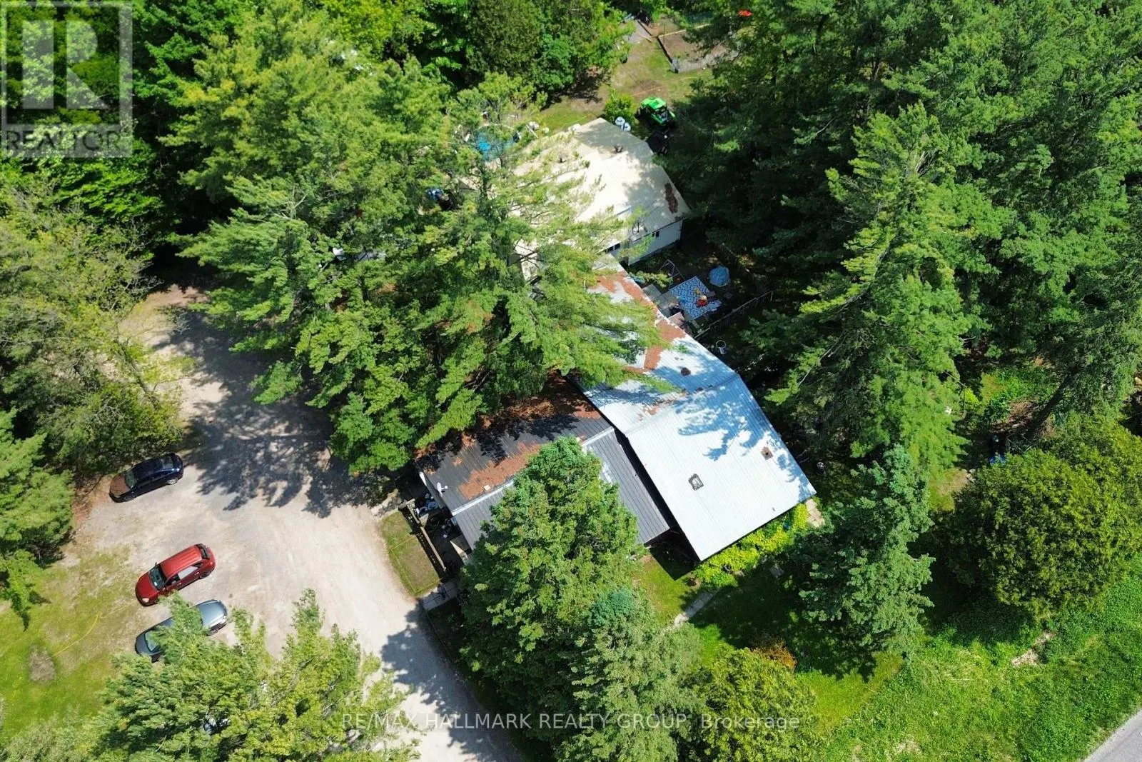1675 DUNNING ROAD