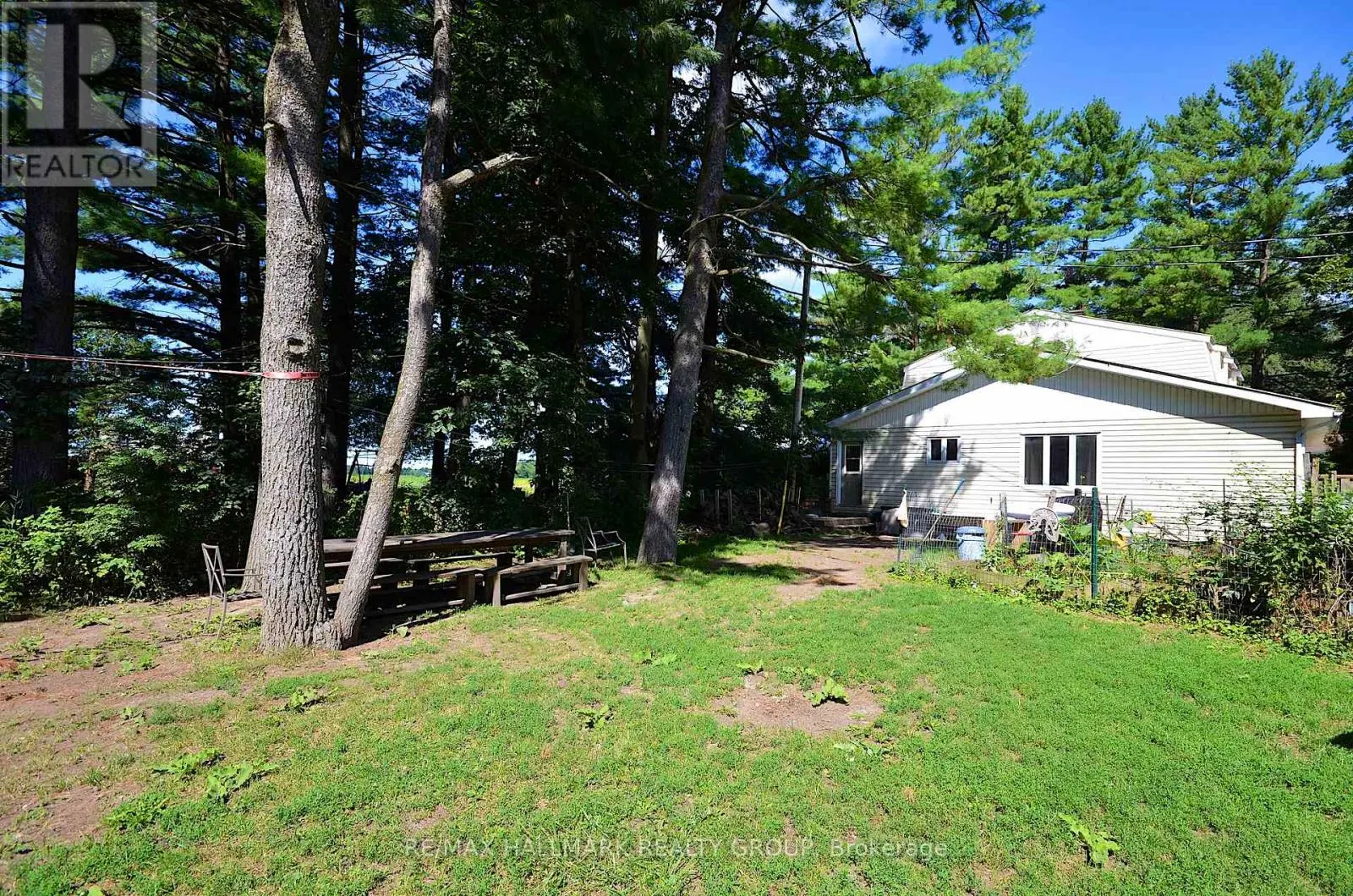 1675 DUNNING ROAD