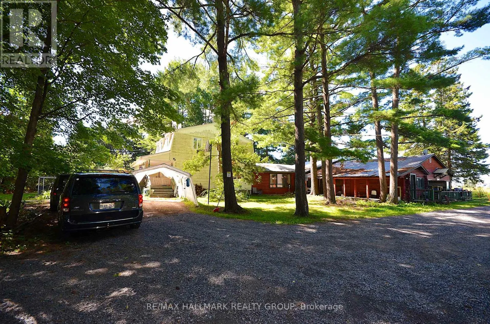 1675 DUNNING ROAD