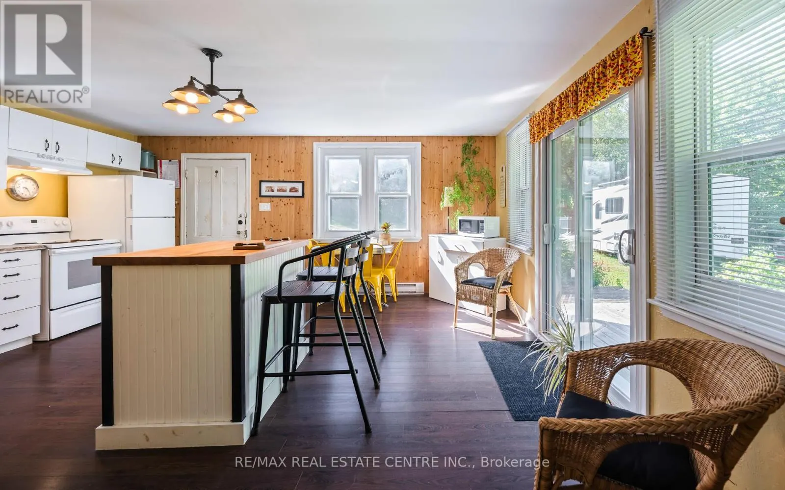 637217 PRINCE OF WALES ROAD