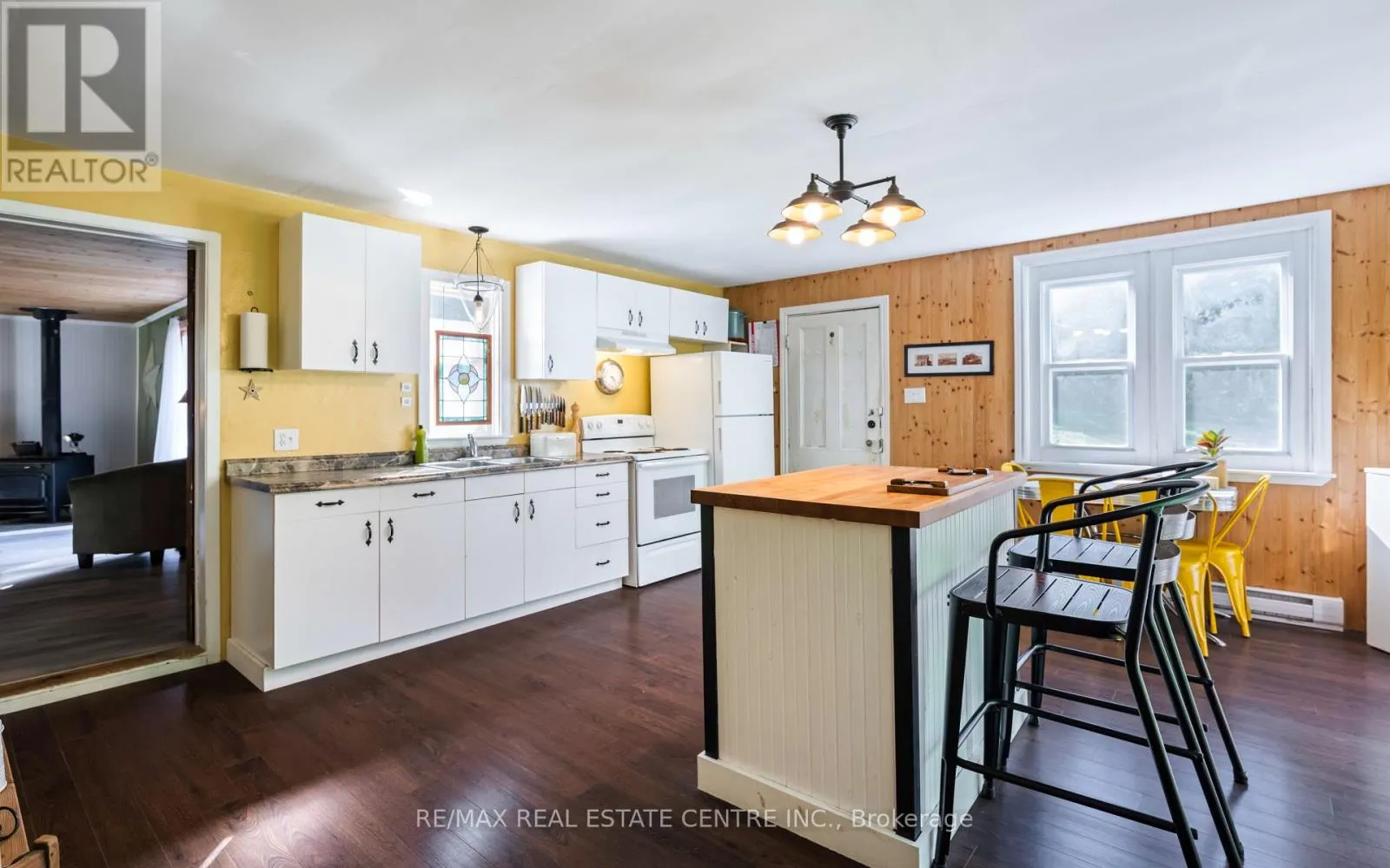 637217 PRINCE OF WALES ROAD