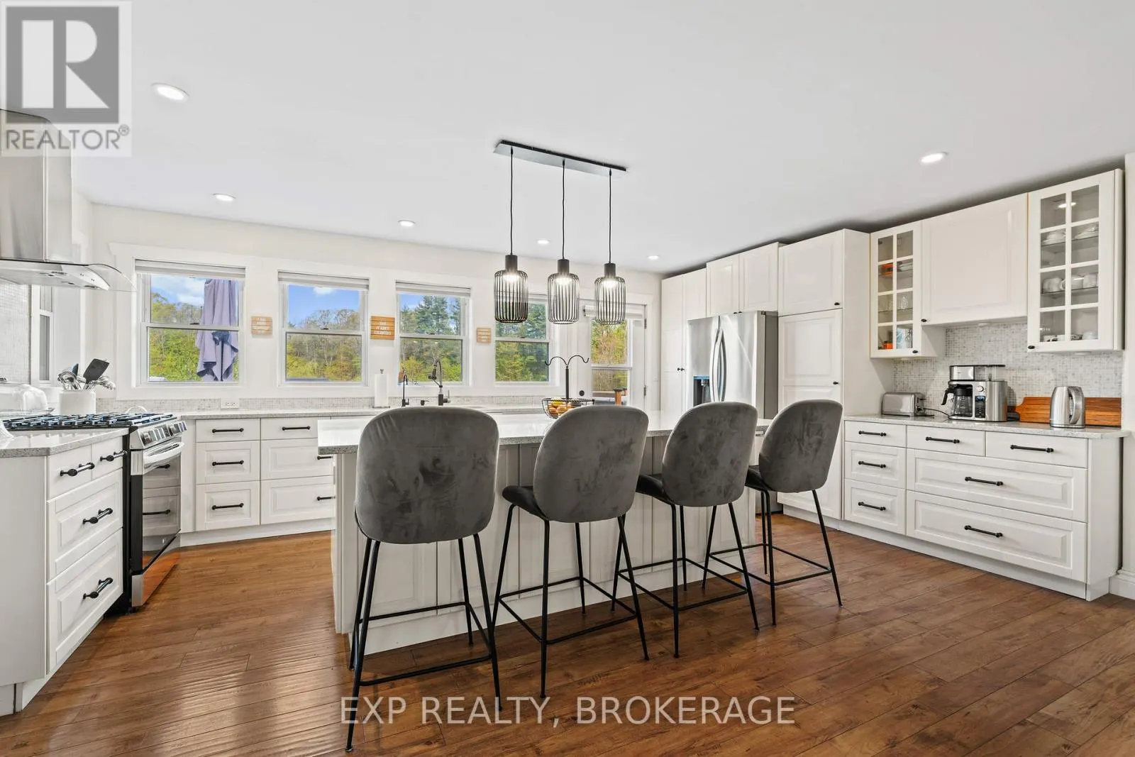 36 TRAVERSE LAKE LANE
