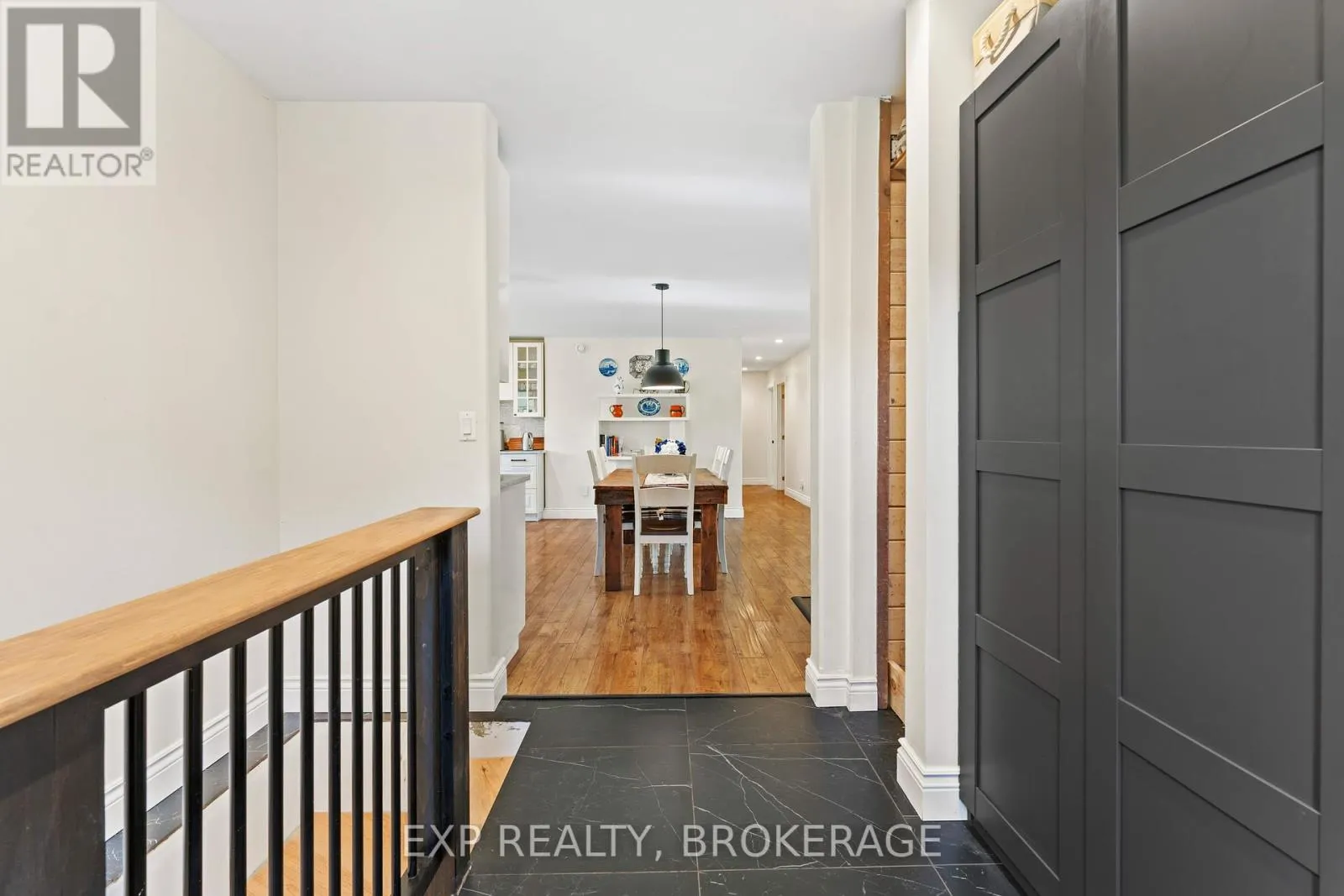 36 TRAVERSE LAKE LANE