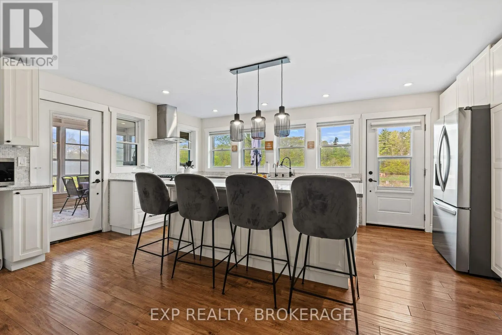 36 TRAVERSE LAKE LANE