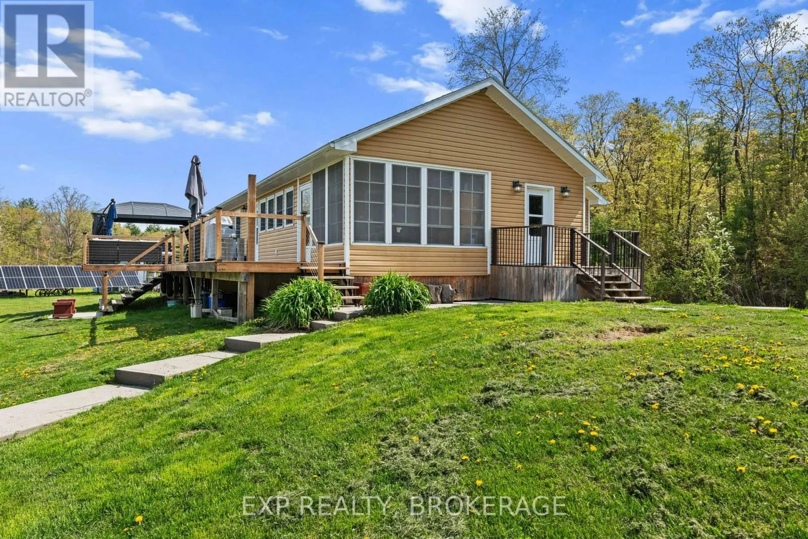 36 TRAVERSE LAKE LANE