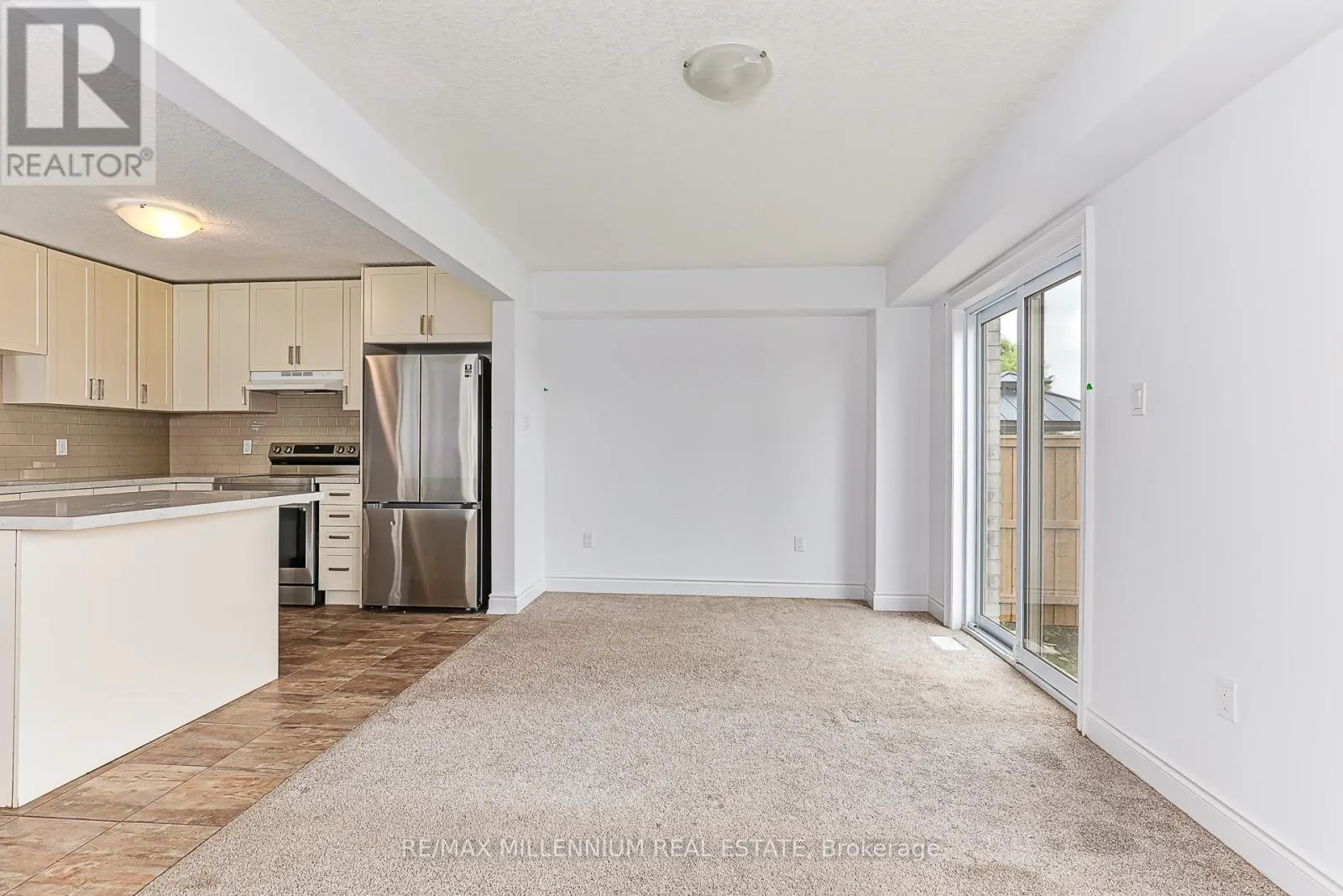 142 STONEBROOK WAY
