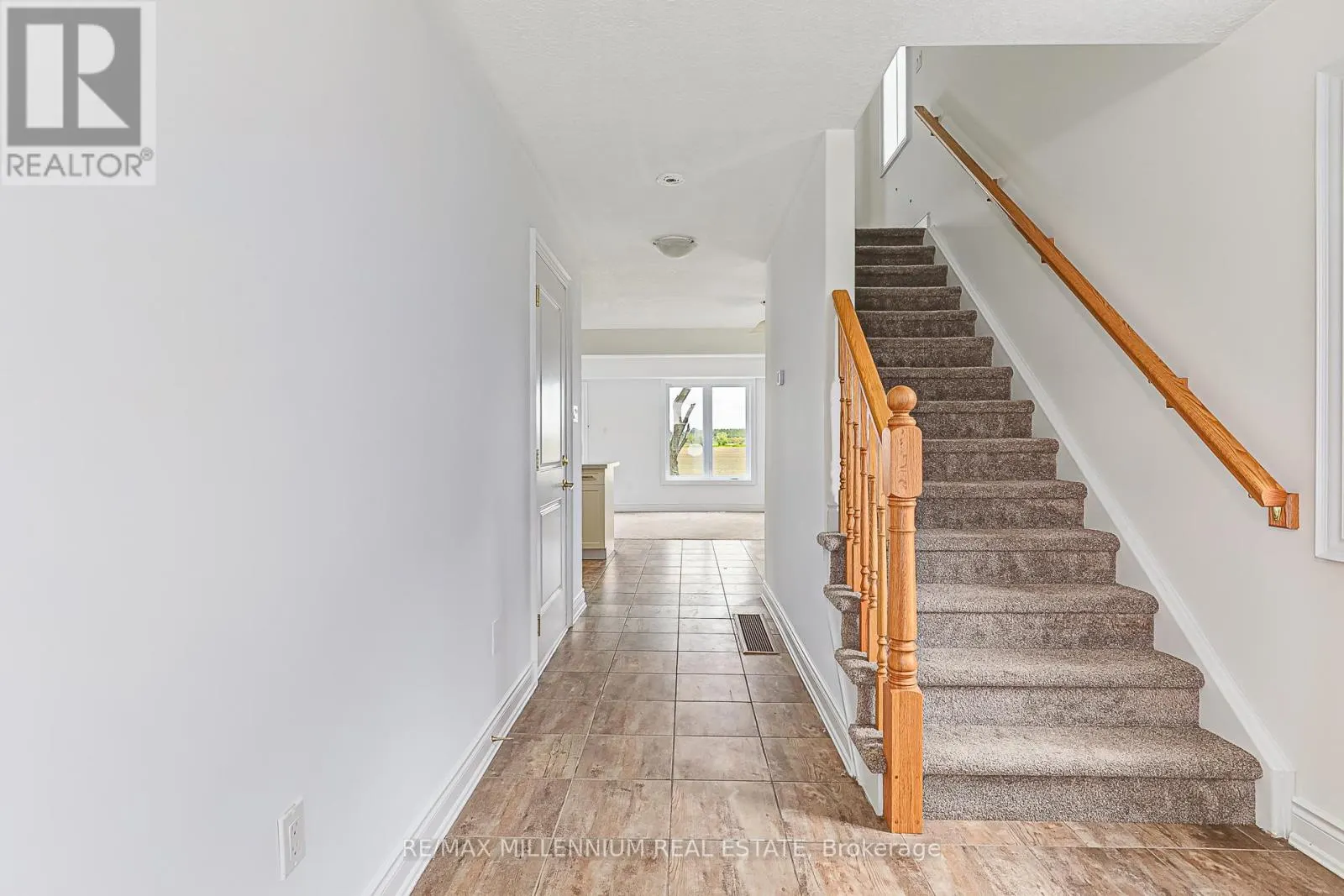 142 STONEBROOK WAY