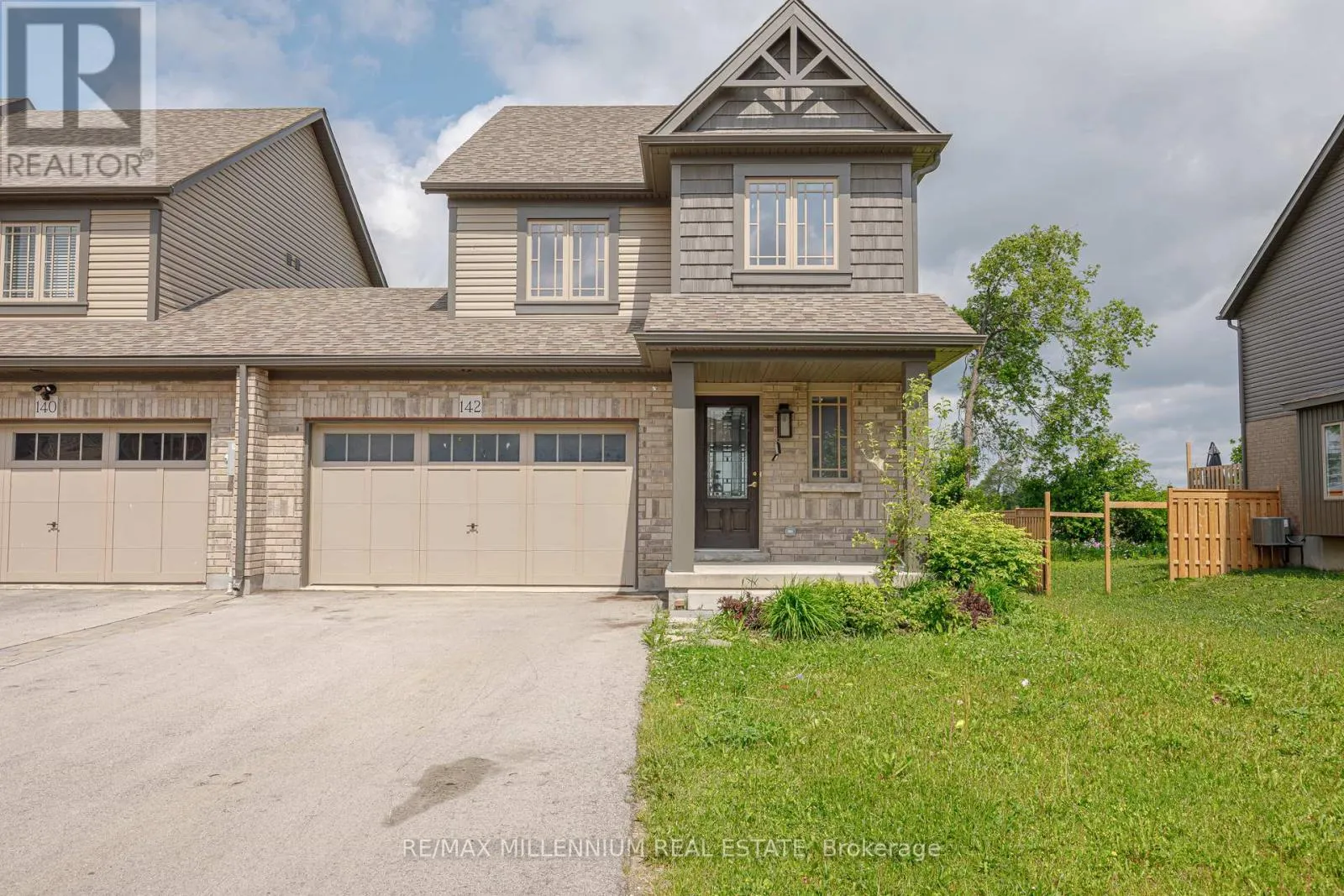 142 STONEBROOK WAY