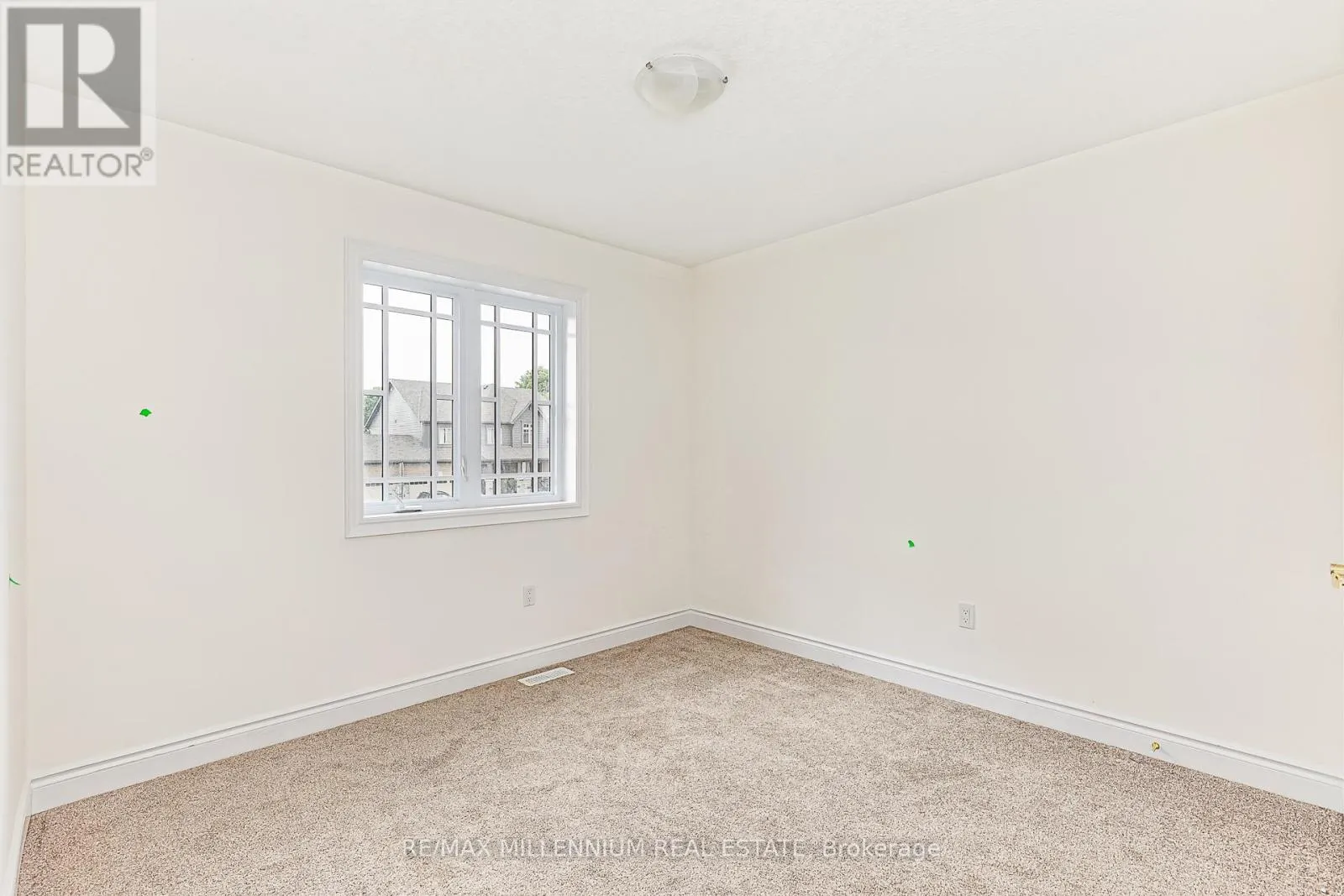 142 STONEBROOK WAY