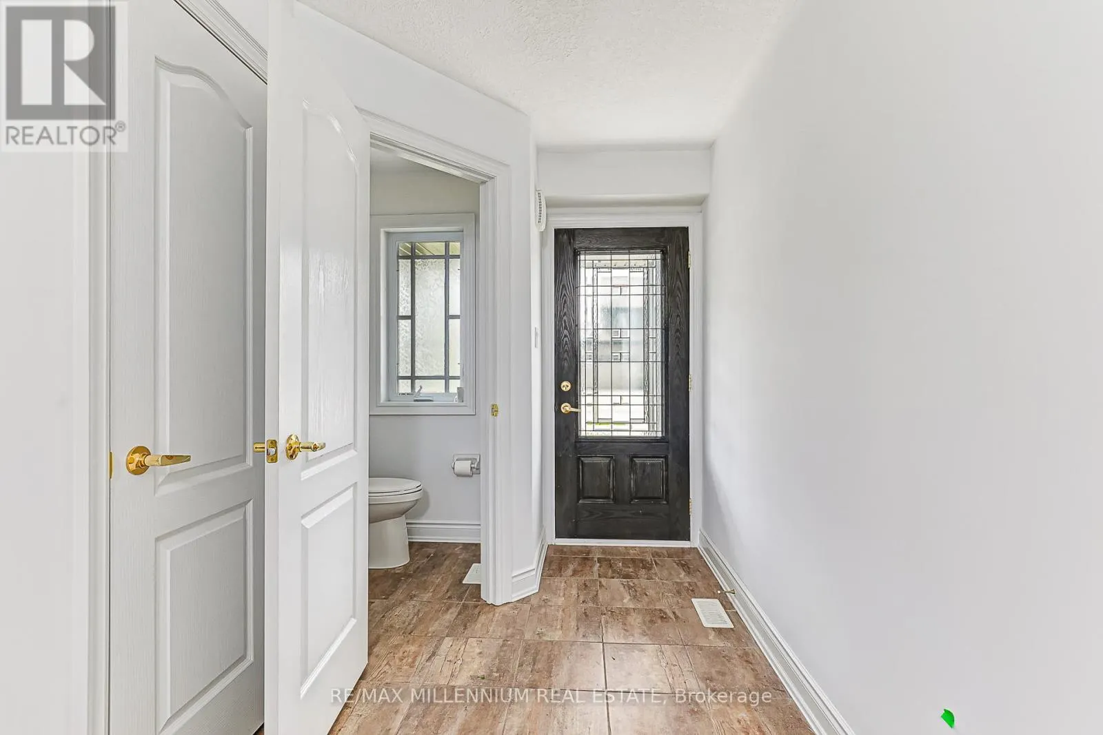 142 STONEBROOK WAY