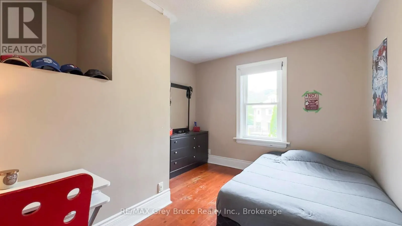 1155 3RD AVENUE W