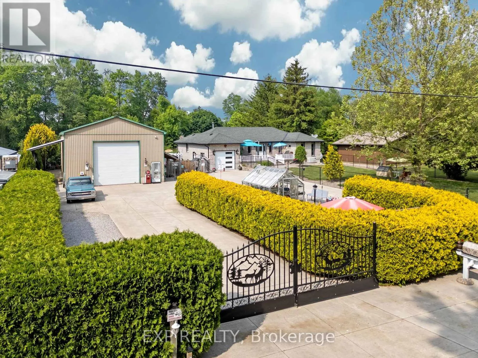 8458 LAZY LANE