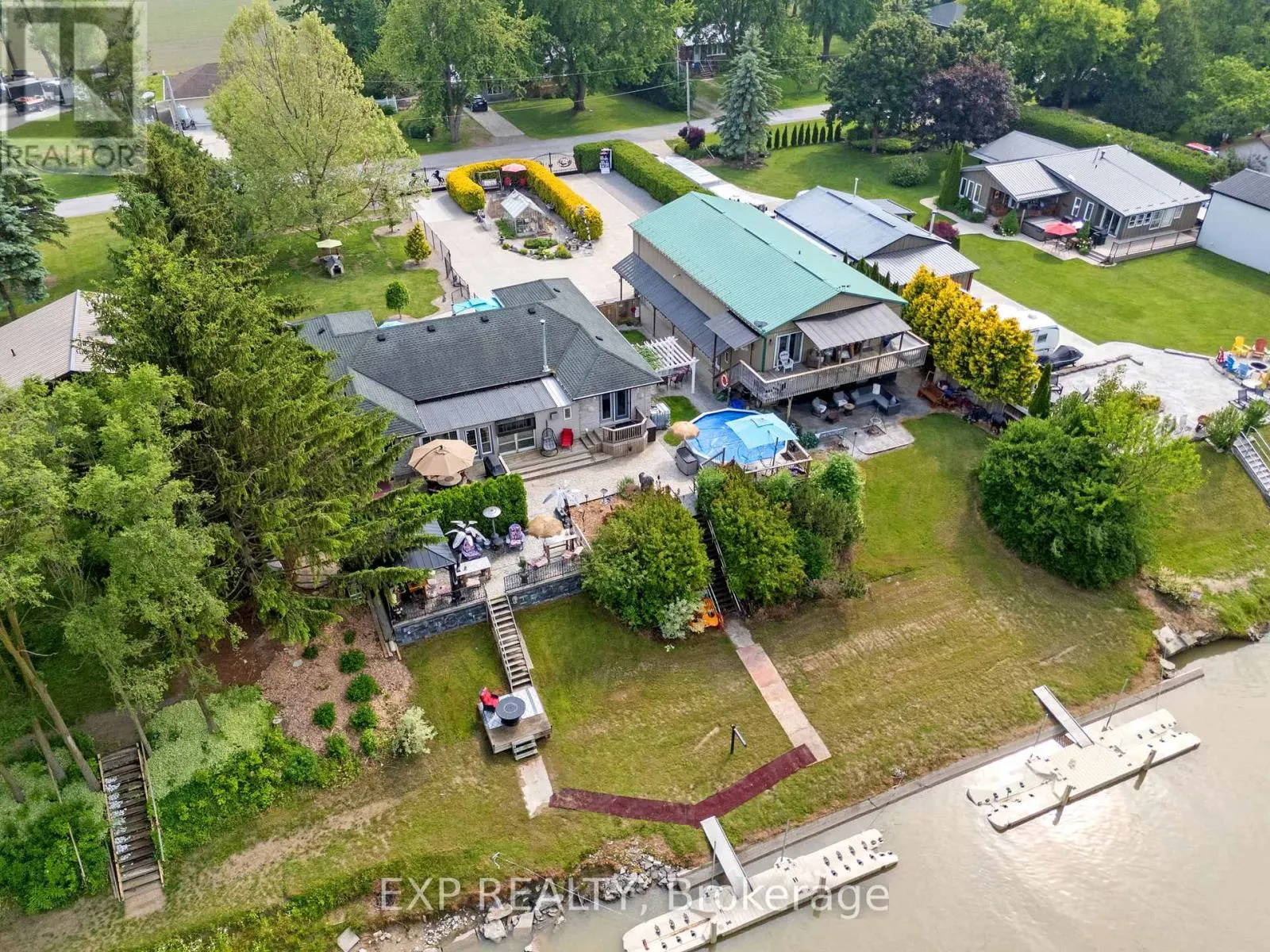 8458 LAZY LANE