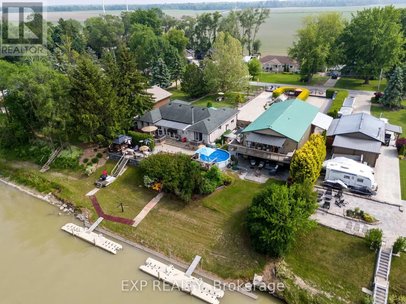 8458 LAZY LANE