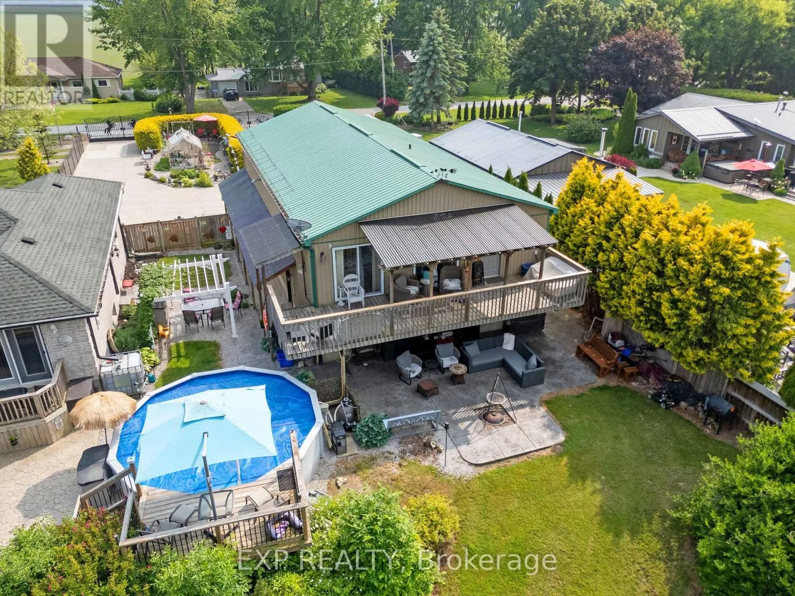 8458 LAZY LANE