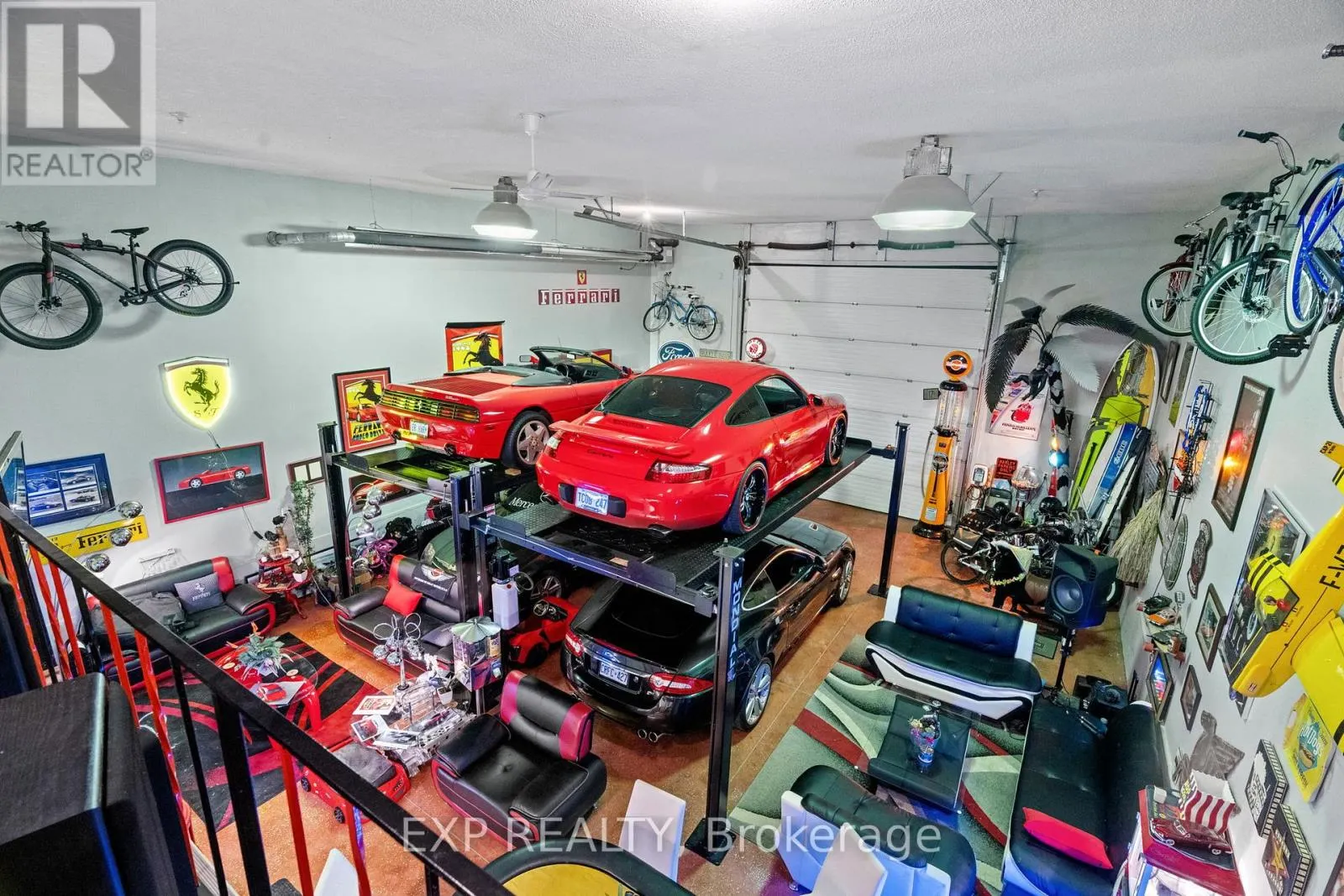 8458 LAZY LANE