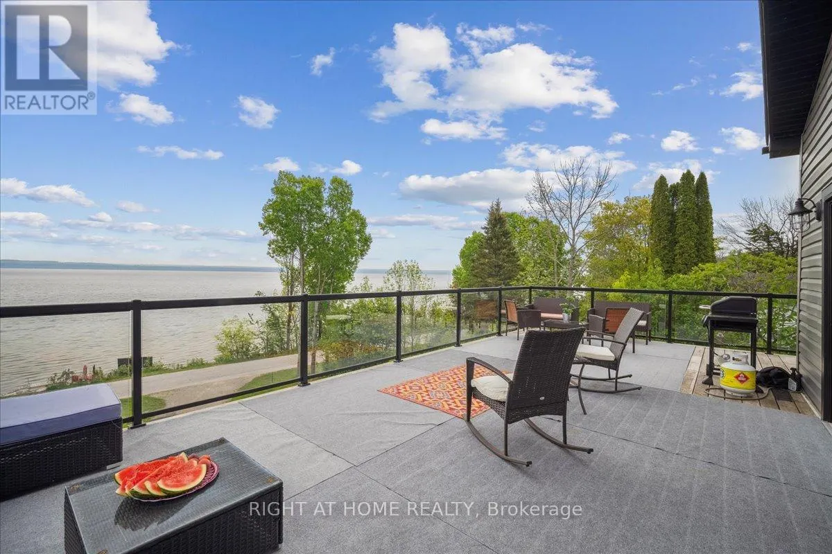 339520 PRESQU'ILE ROAD