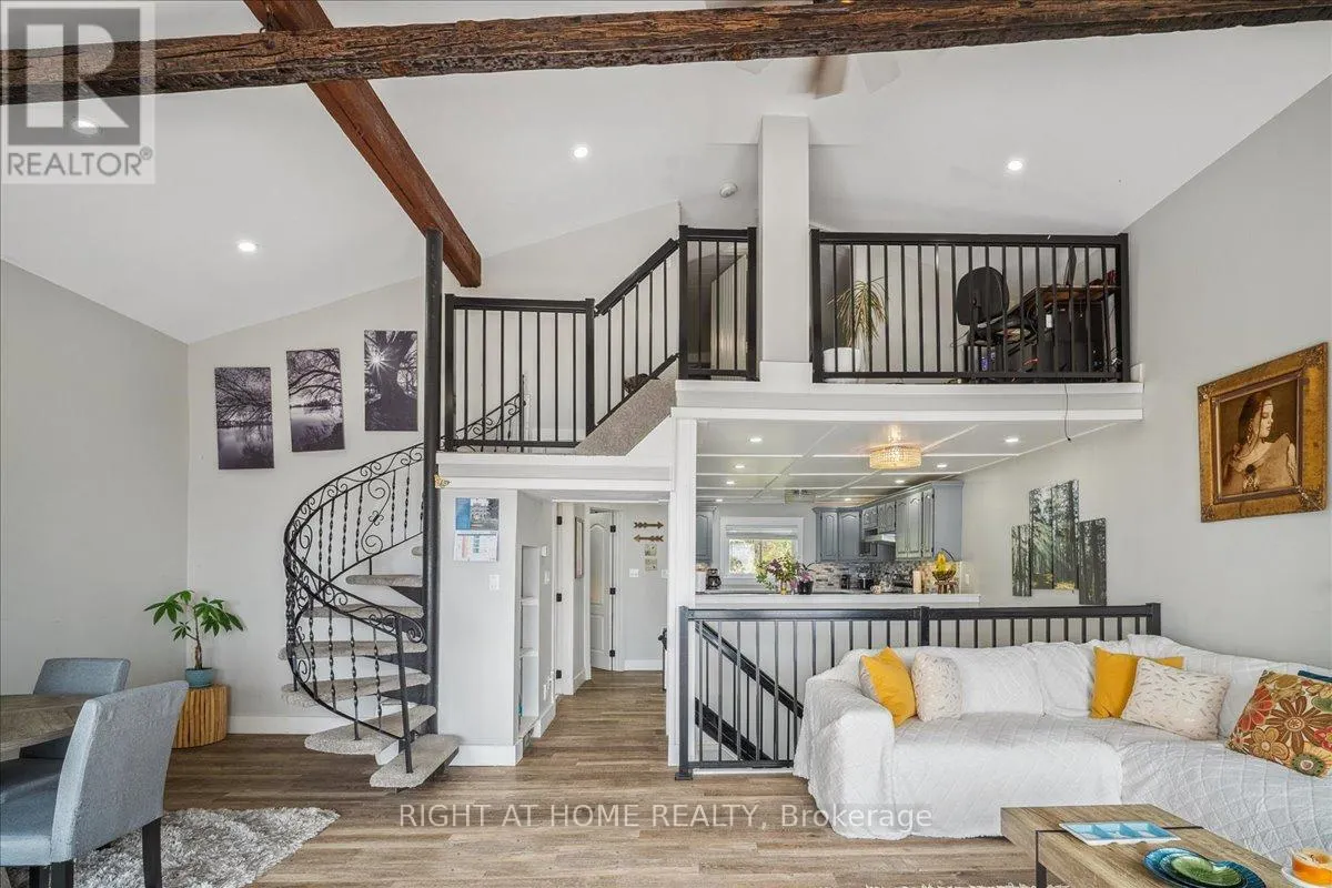 339520 PRESQU'ILE ROAD