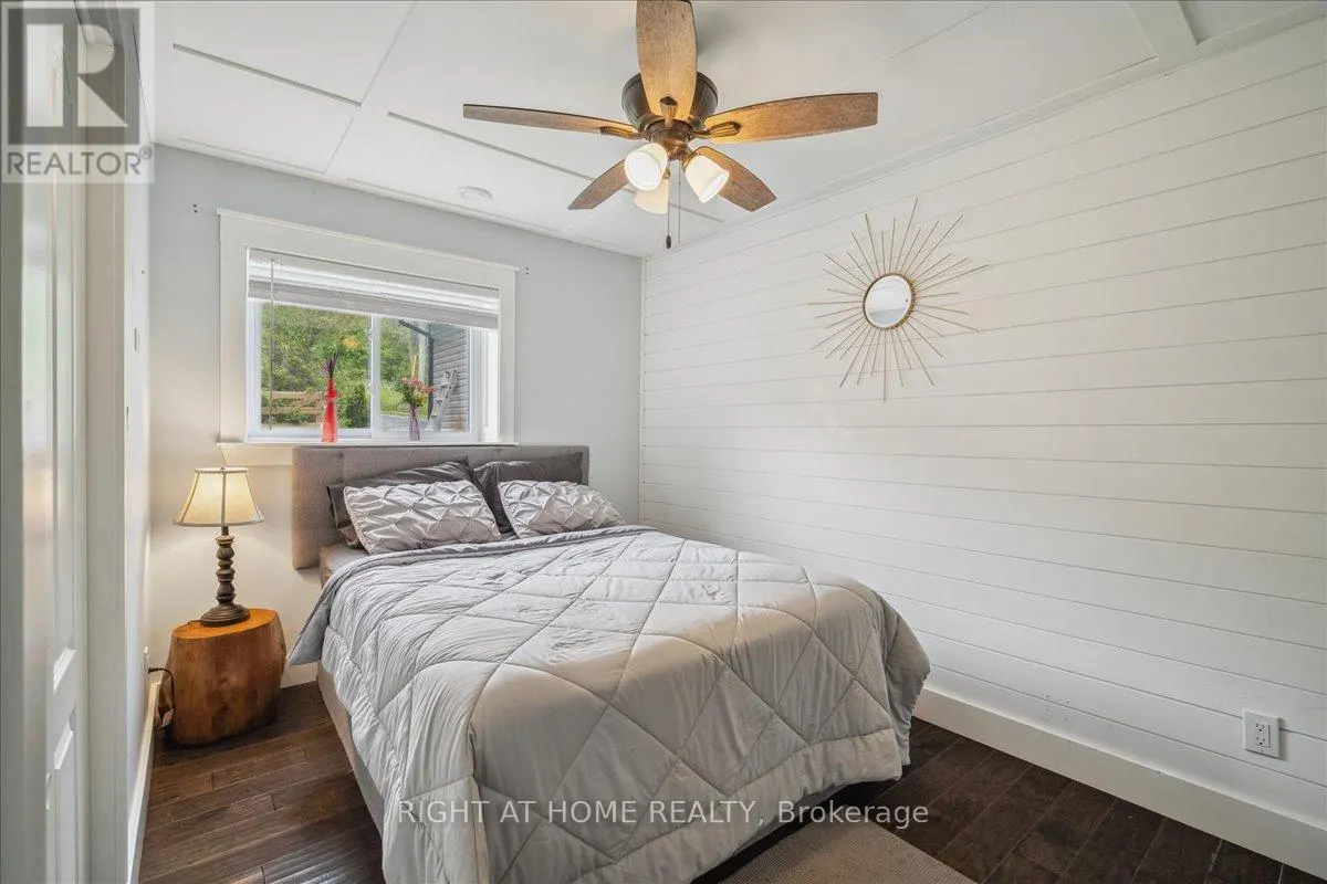 339520 PRESQU'ILE ROAD