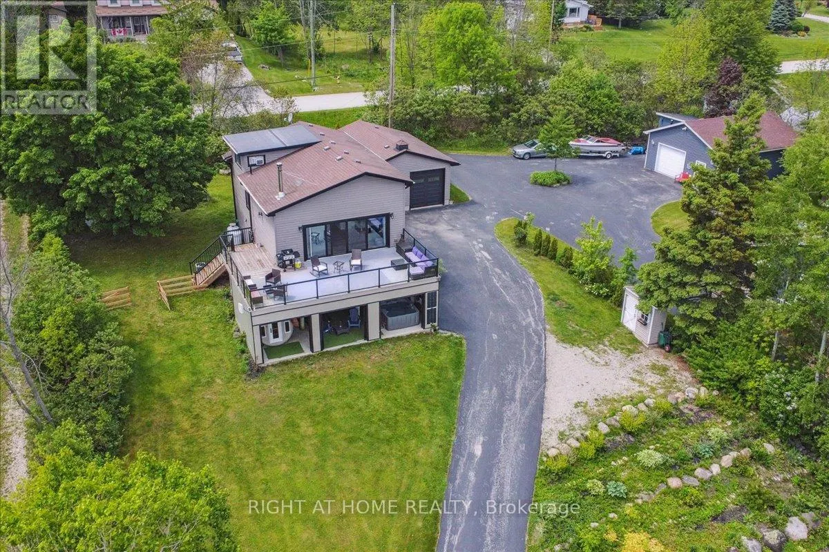 339520 PRESQU'ILE ROAD