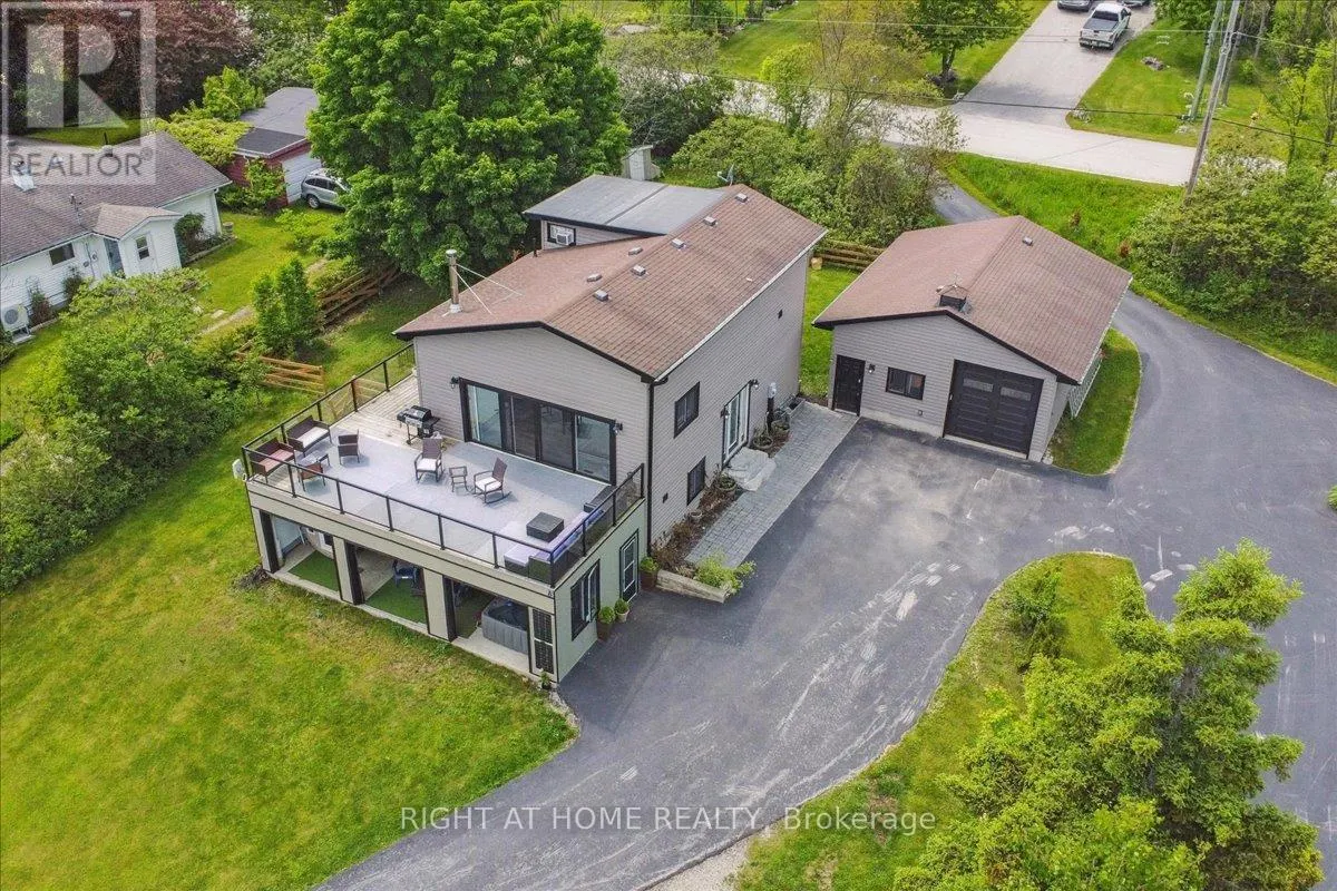 339520 PRESQU'ILE ROAD
