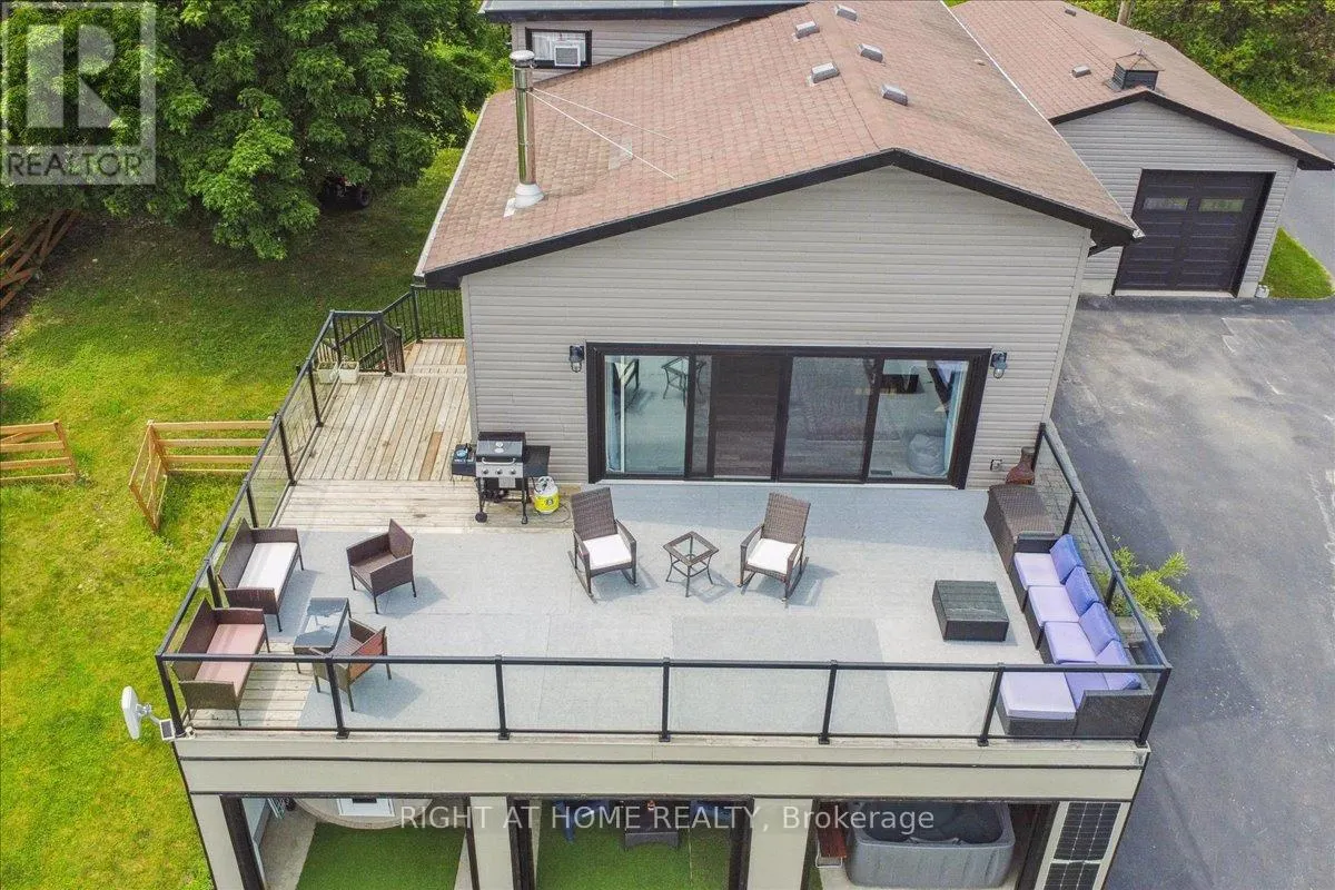 339520 PRESQU'ILE ROAD