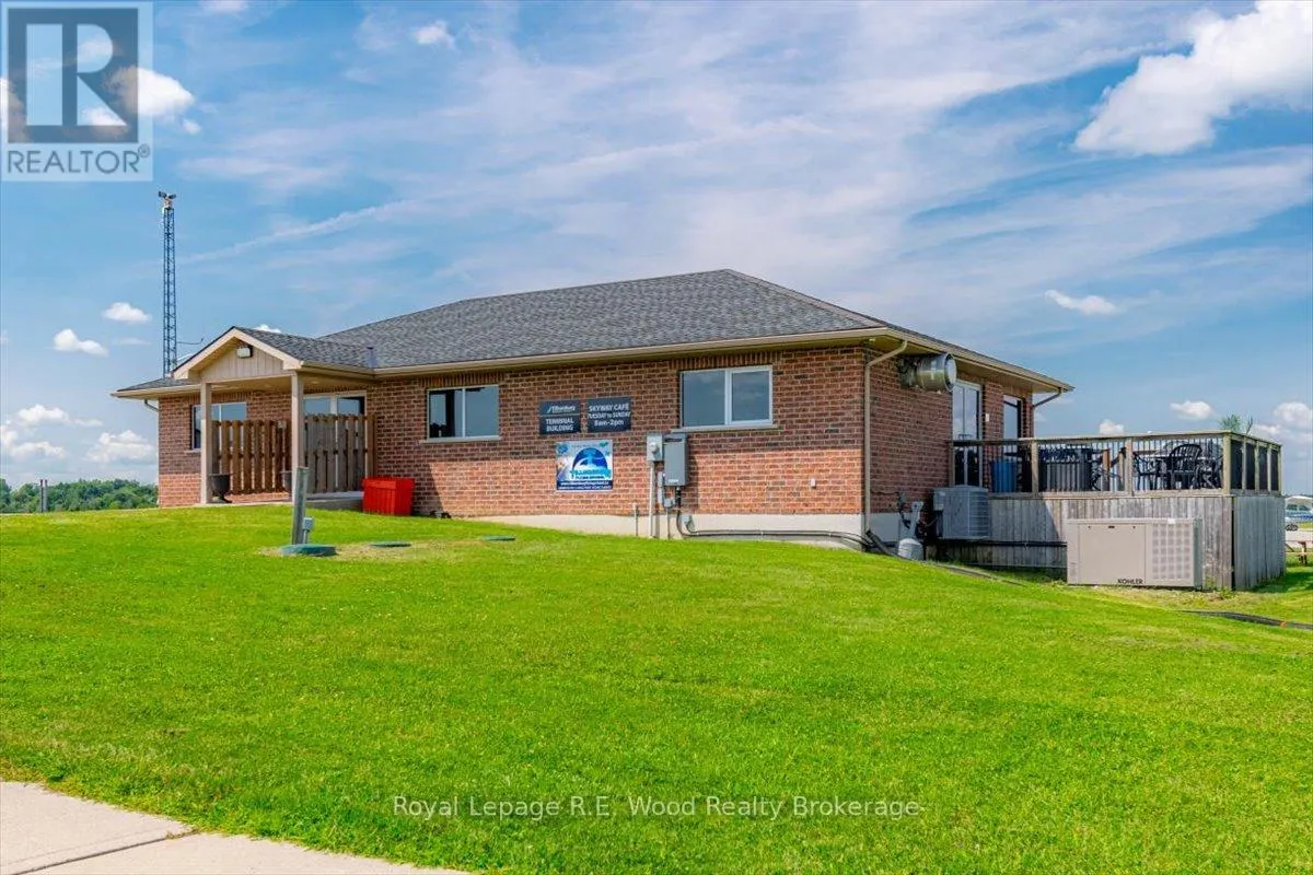 G2-14 - 244411 AIRPORT ROAD, #G2-14