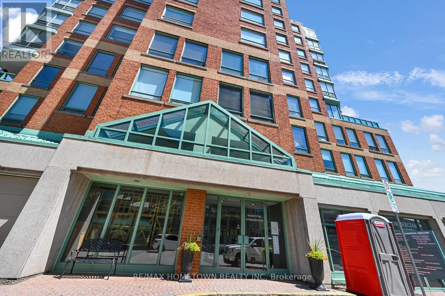 303 - 9 BROAD STREET