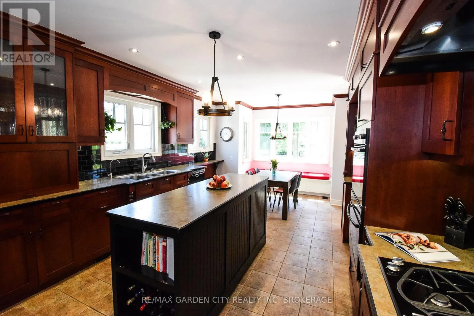 273 CANBORO ROAD