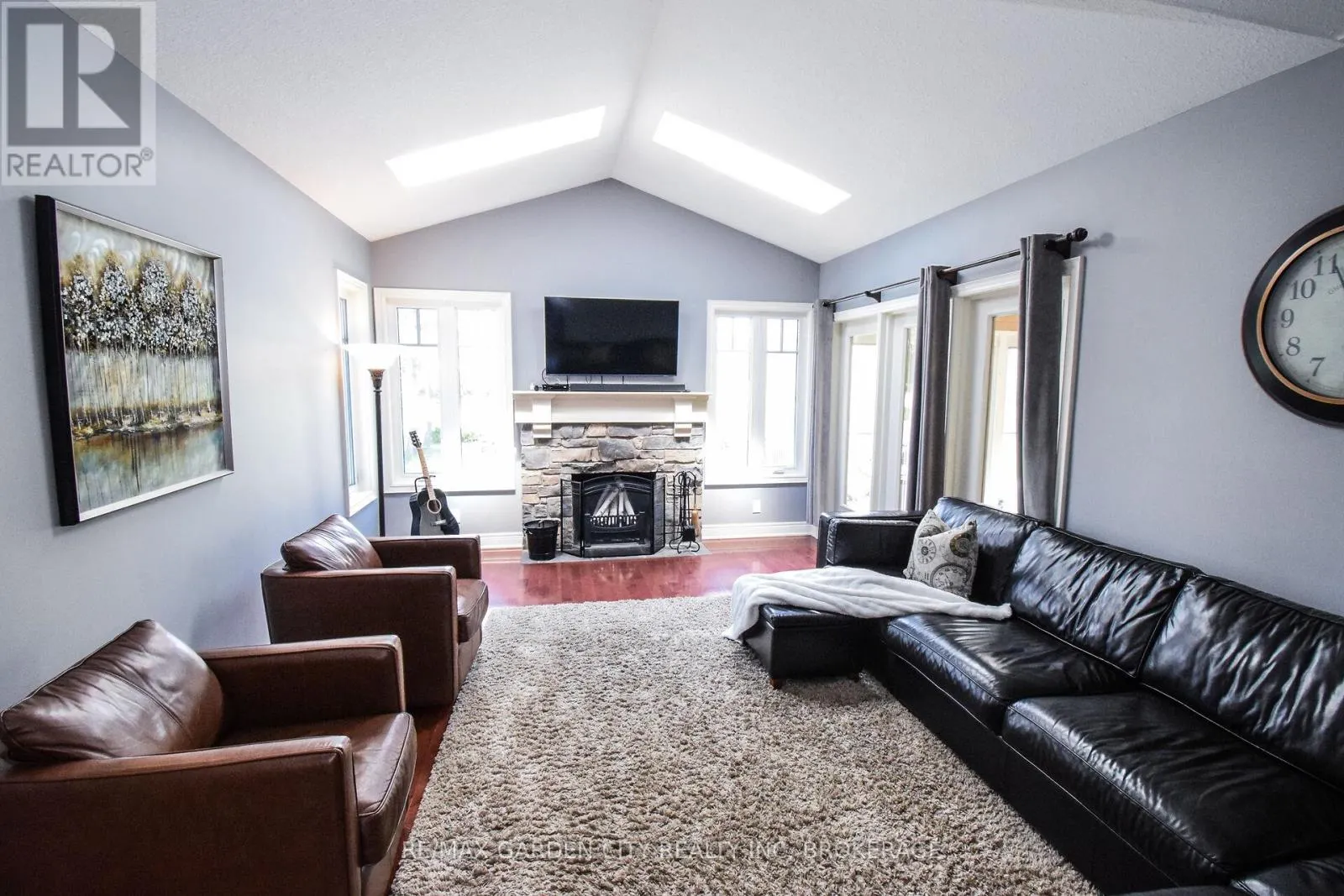 273 CANBORO ROAD