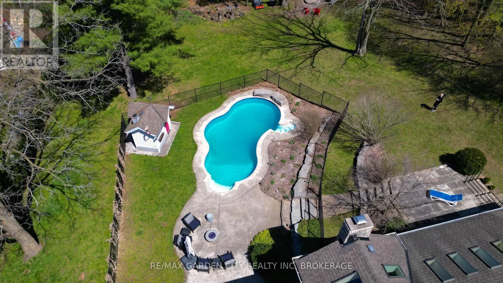 273 CANBORO ROAD