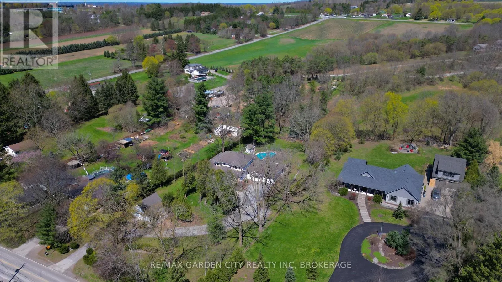 273 CANBORO ROAD