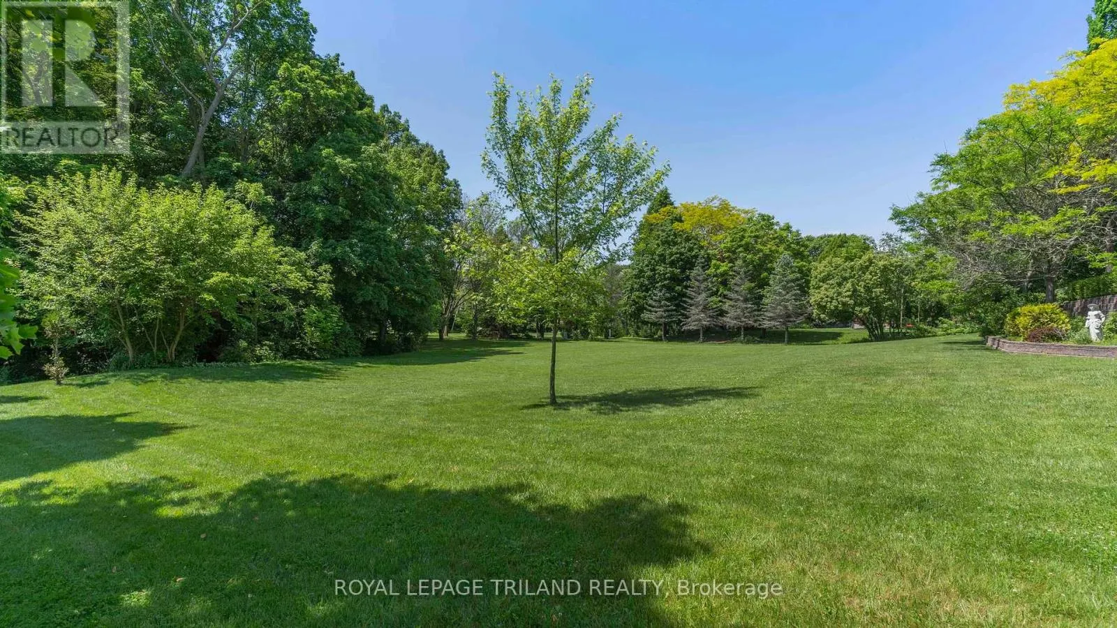 42707 MEADOW WOOD LANE